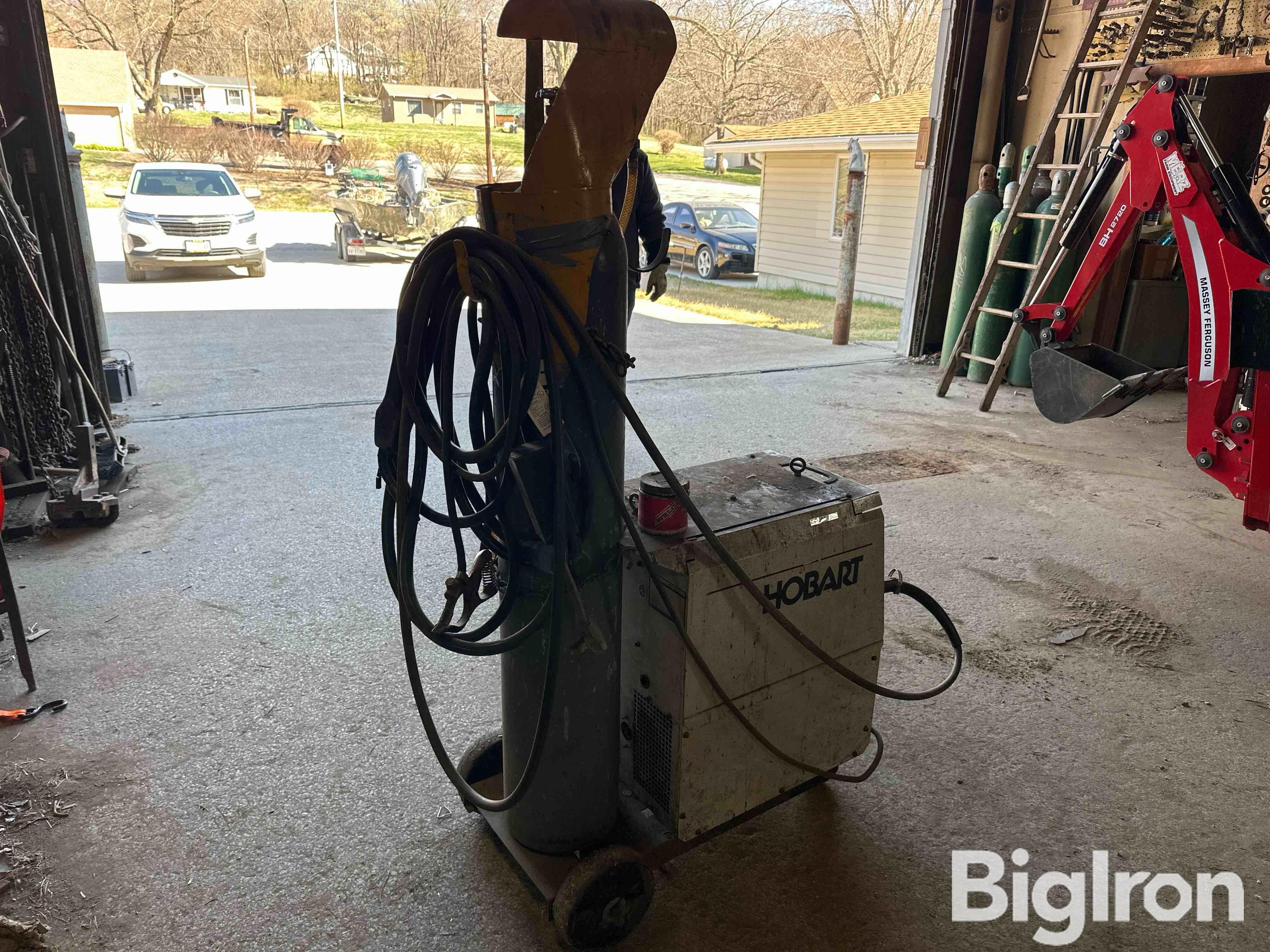 Hobart Beta-Mig 250 Welder w/ Cart & Bottle BigIron Auctions