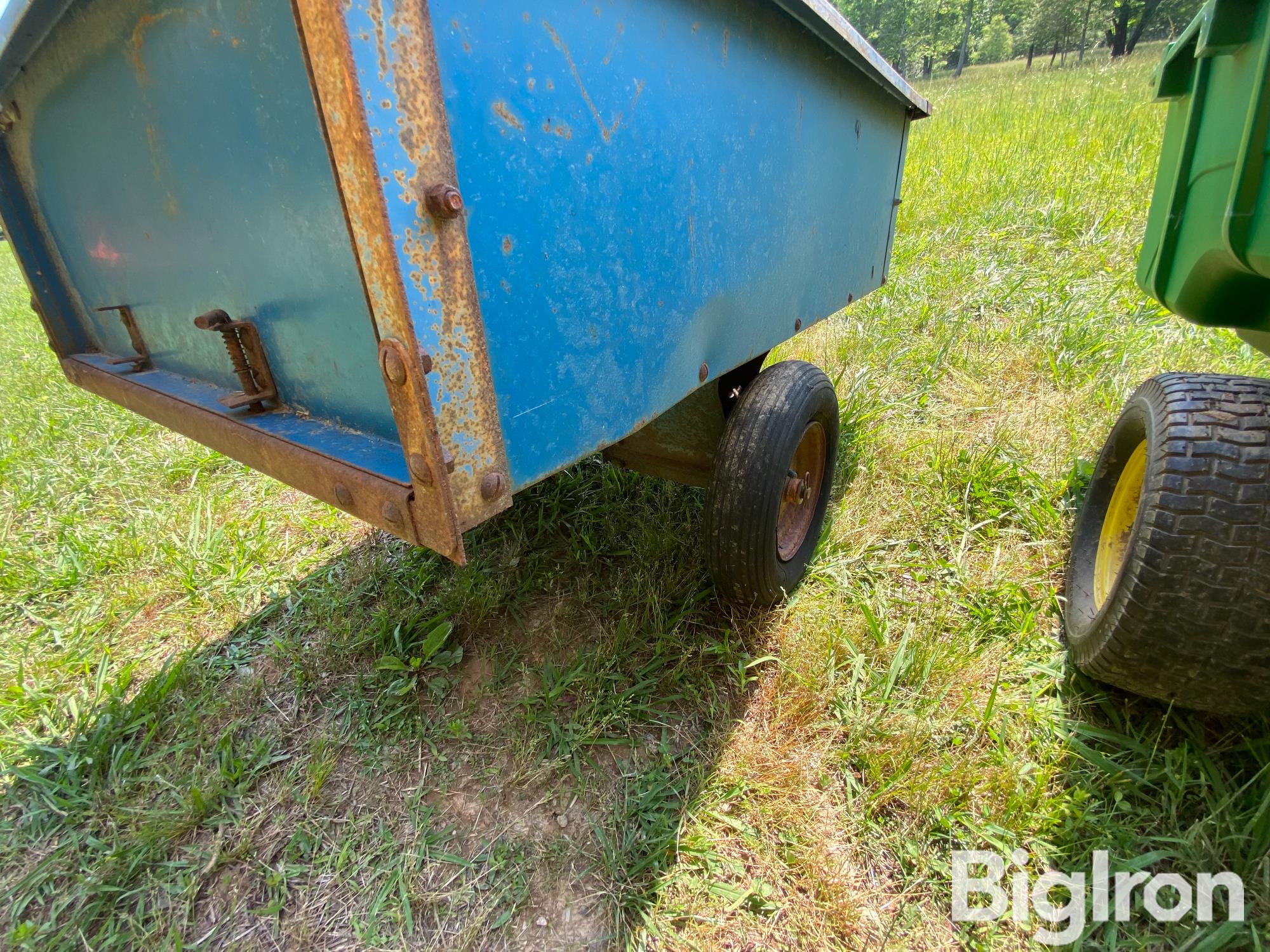 John Deere 17p Sa Utility Trailer Wadditional Trailer Bigiron Auctions 0995