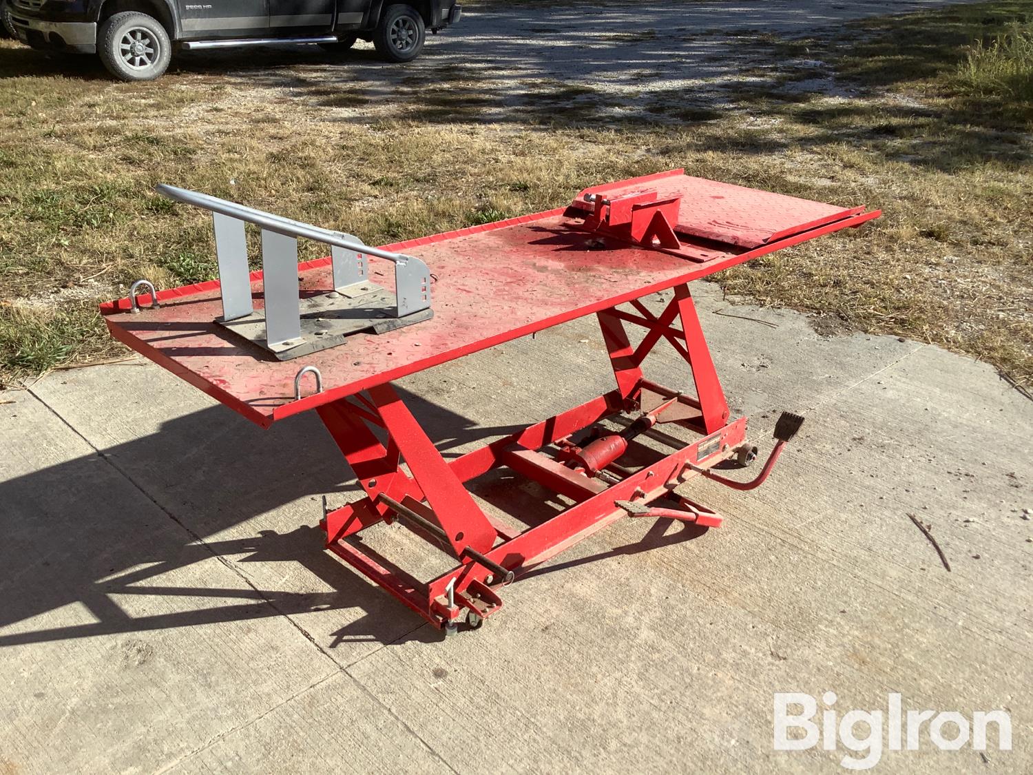 Pittsburg Motorcycle Lift BigIron Auctions