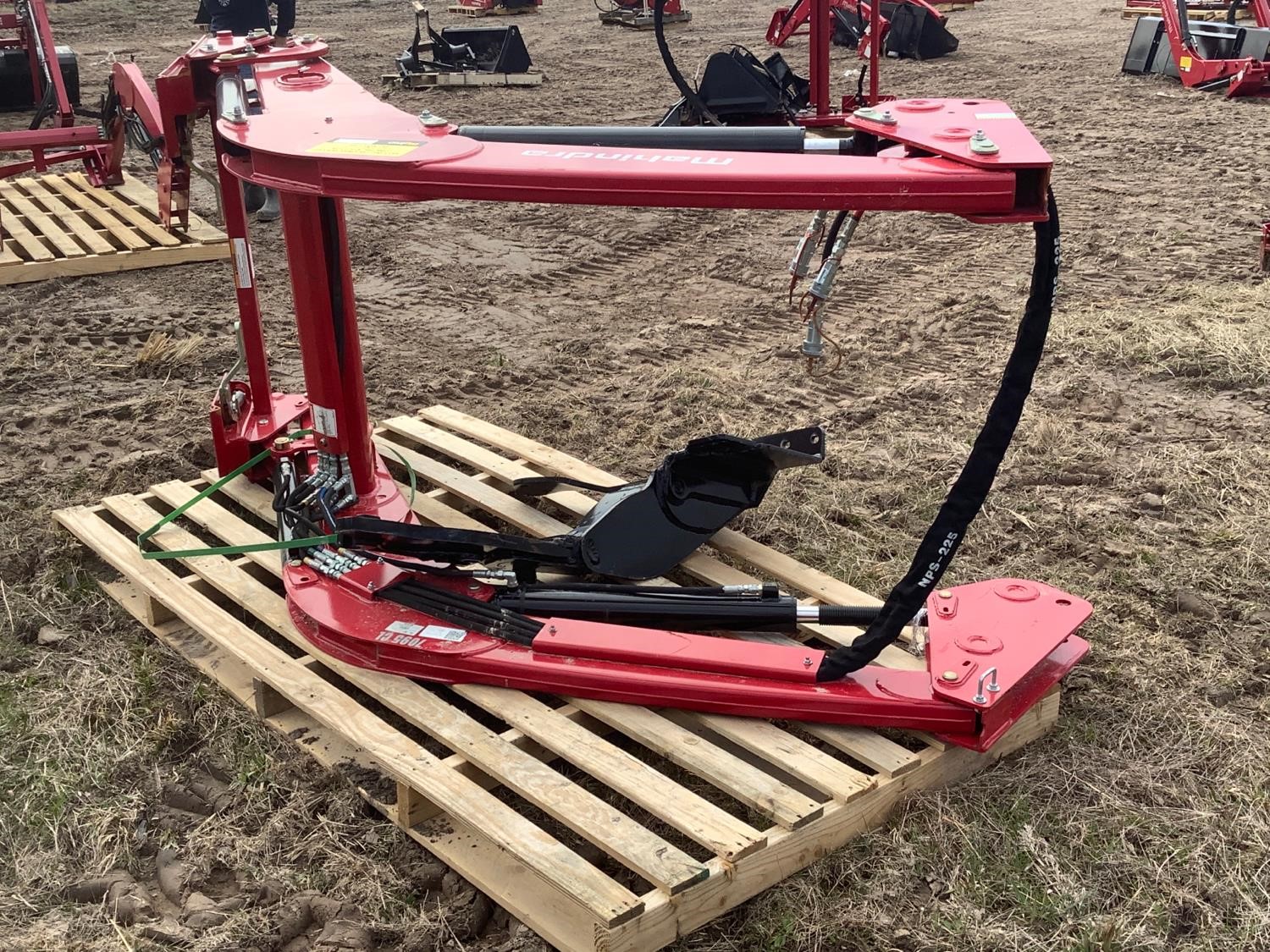 Mahindra 7095CL Loader BigIron Auctions