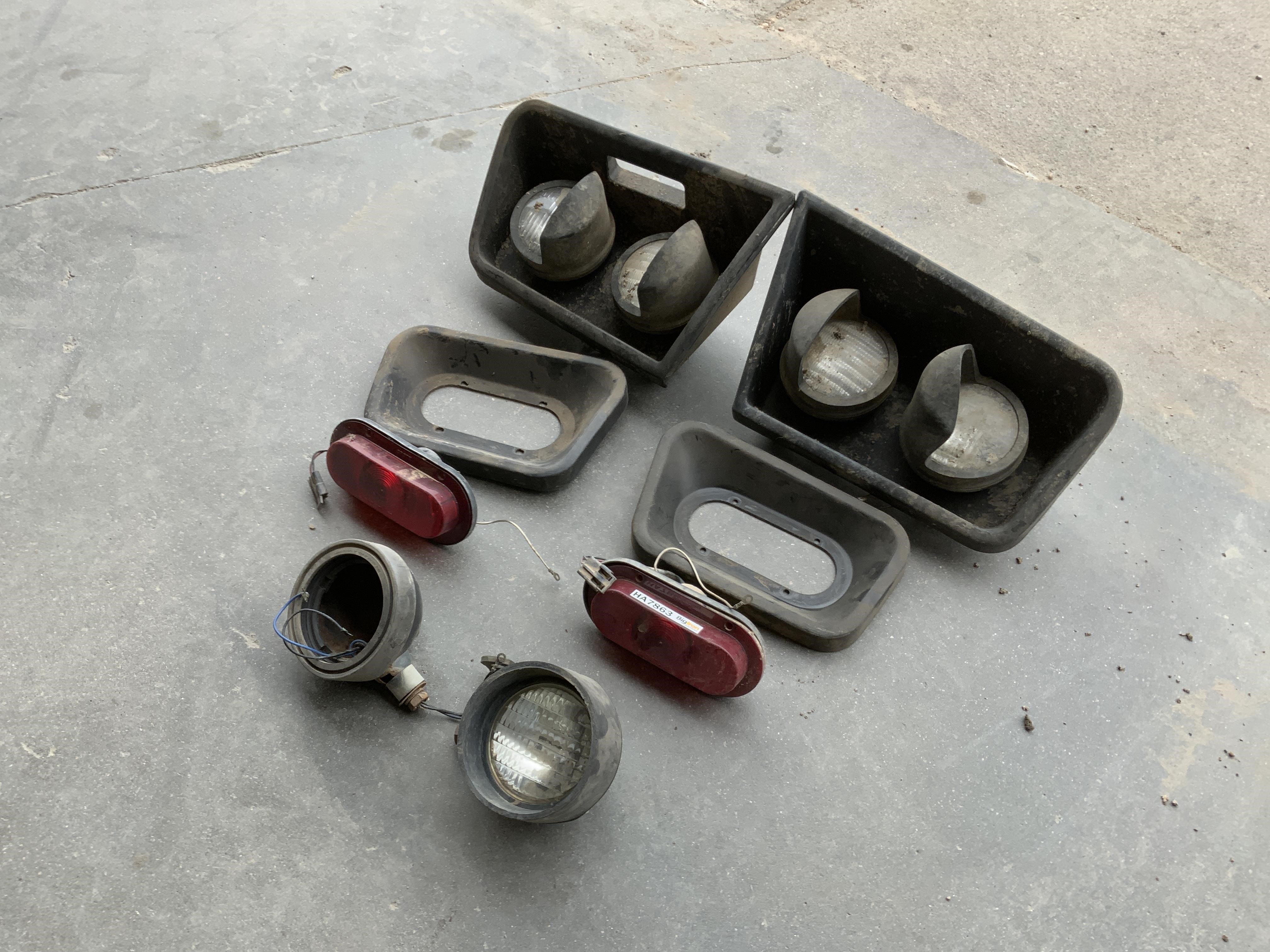 John Deere 4000 Series Dual Headlight Kit BigIron Auctions