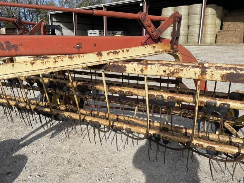 New Holland 259 & 260 Side Delivery Rakes BigIron Auctions