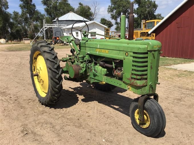 1942 John Deere B 2WD Tractor BigIron Auctions