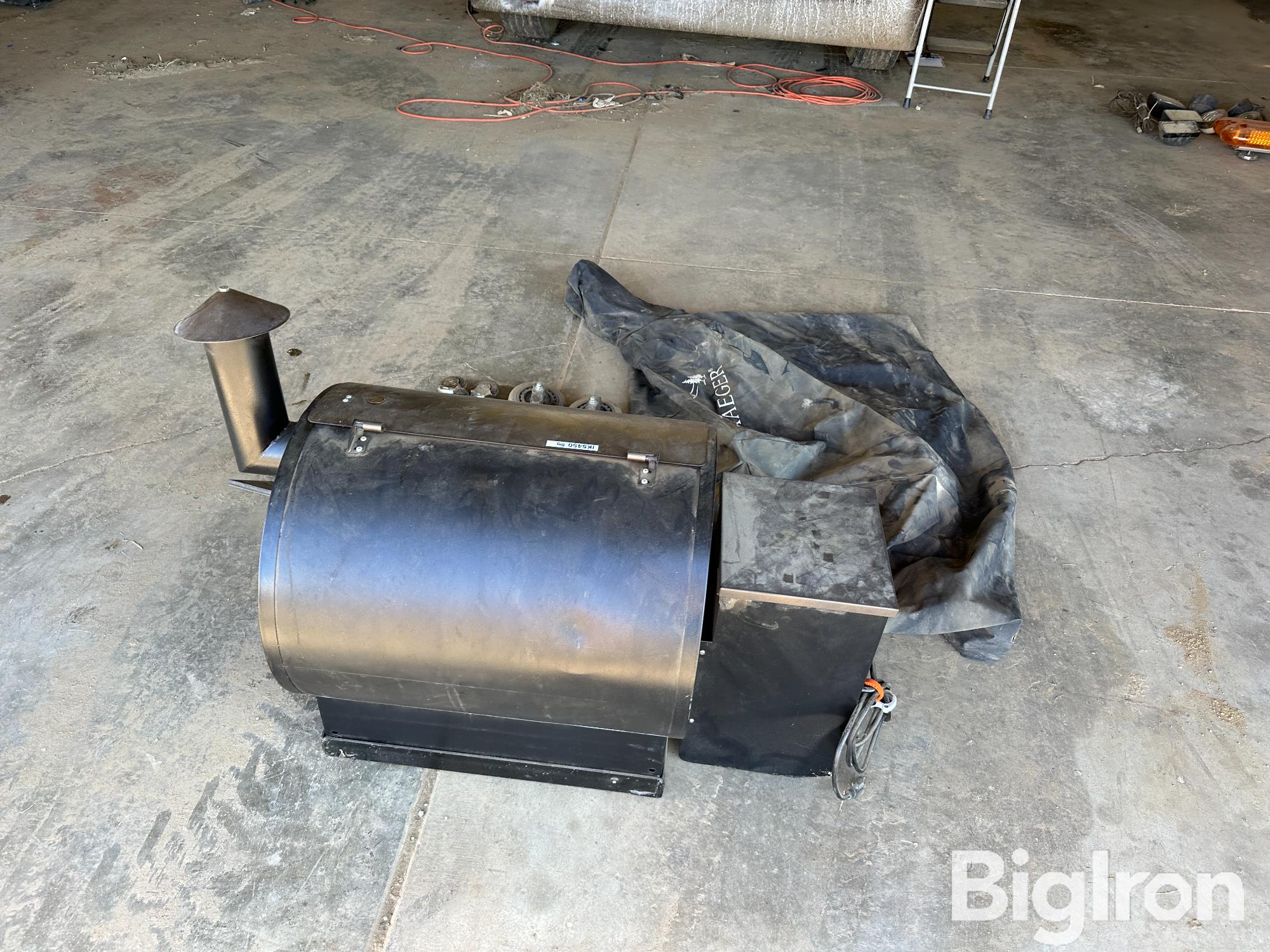 Traeger BBQ07E Wood Pellet Grill & Smoker BigIron Auctions