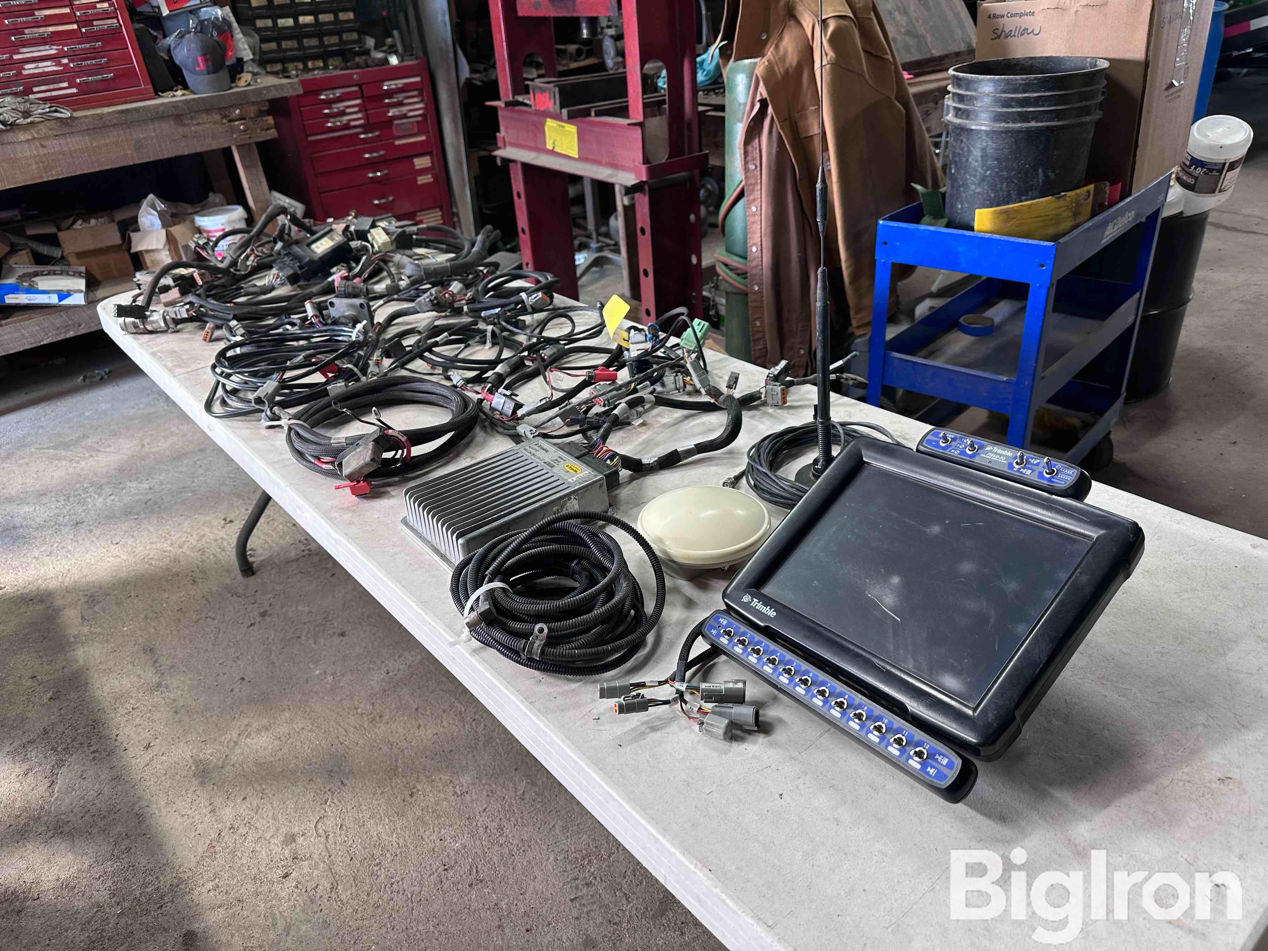 Trimble Field-IQ Guidance System BigIron Auctions