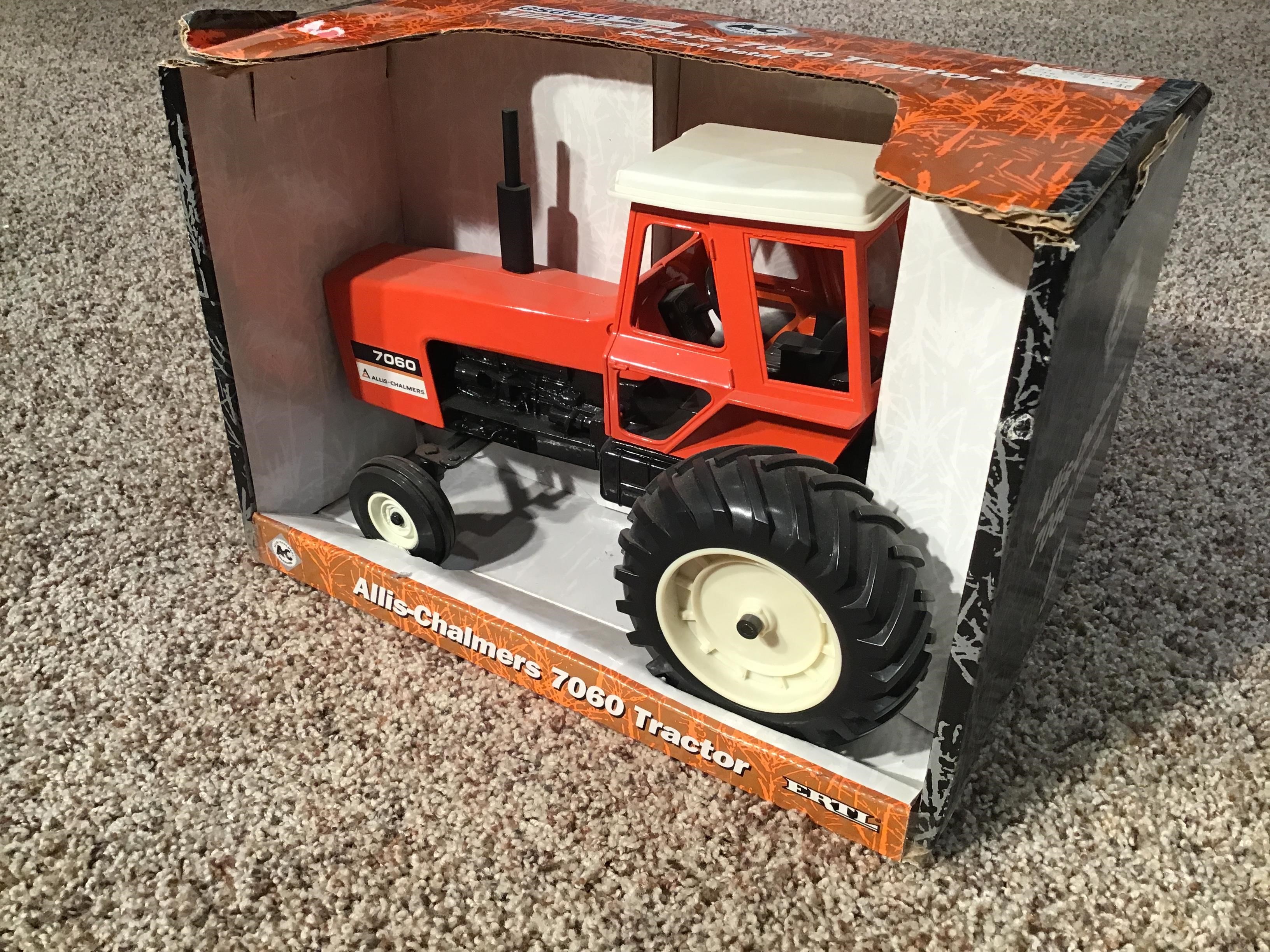 Allis deals chalmers diecast