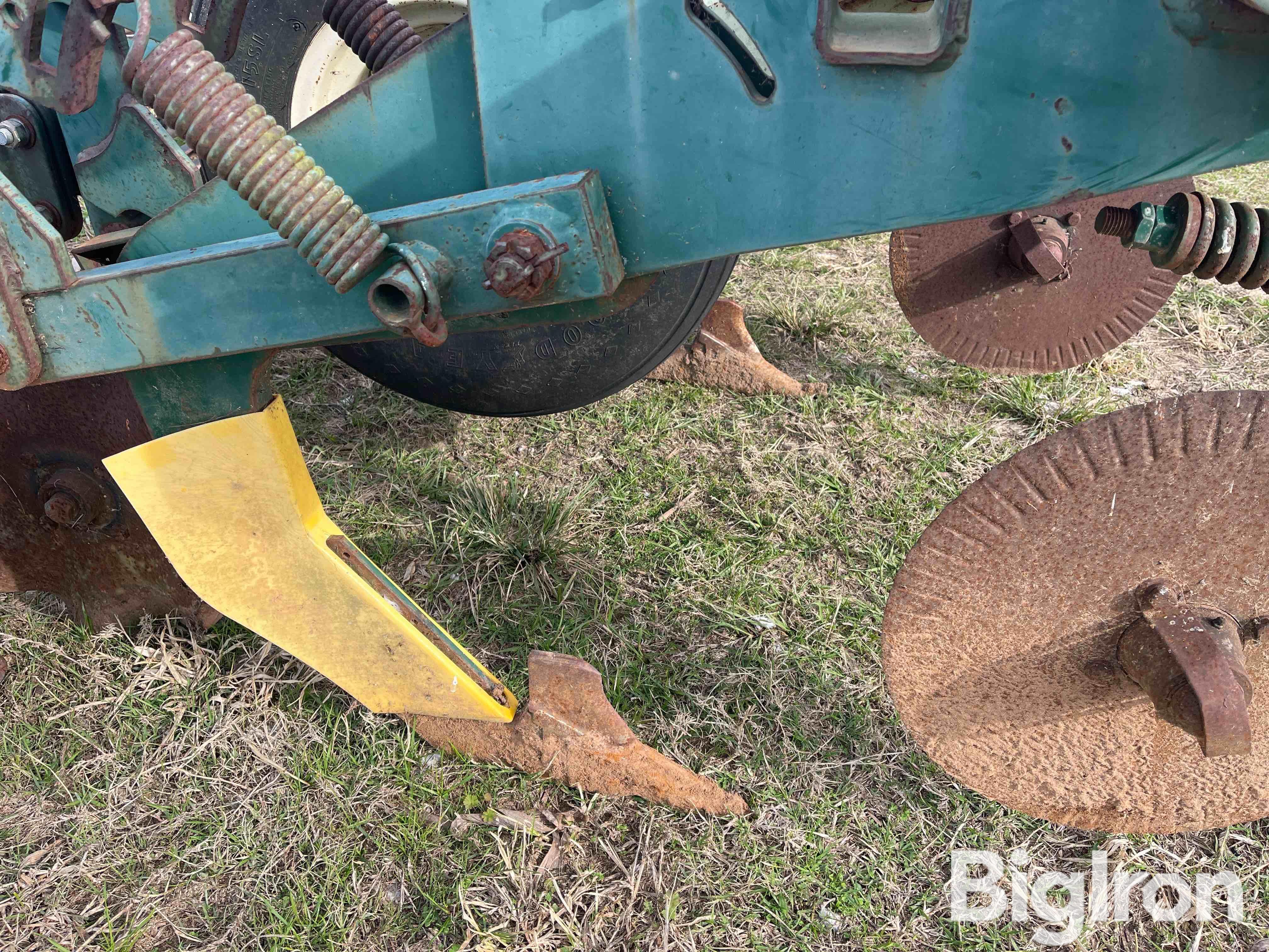 KMC Strip Till Ripper Bedder BigIron Auctions