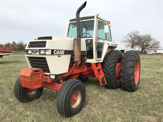 19 Case 2390 2wd Tractor Bigiron Auctions