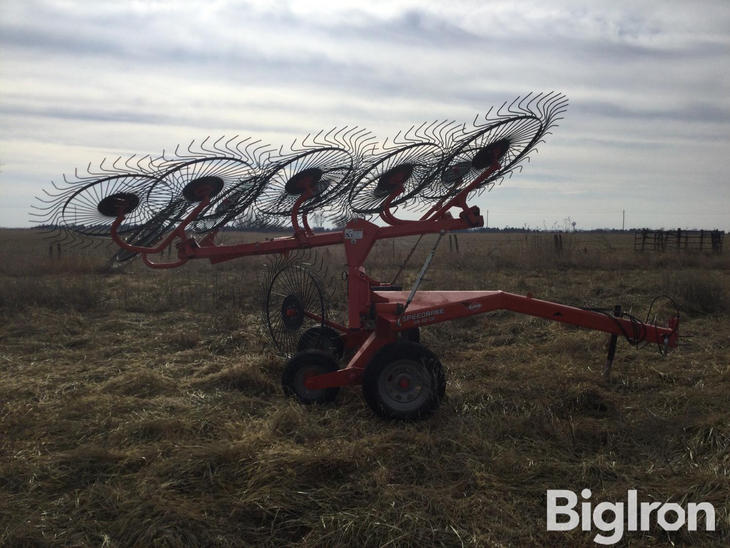 KUHN SR110 G2 Carted V Rake BigIron Auctions