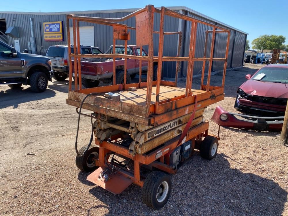 Hunter Lift 1652 Scissor Lift BigIron Auctions