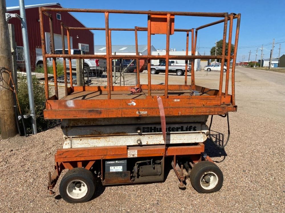 Hunter Lift 1652 Scissor Lift BigIron Auctions