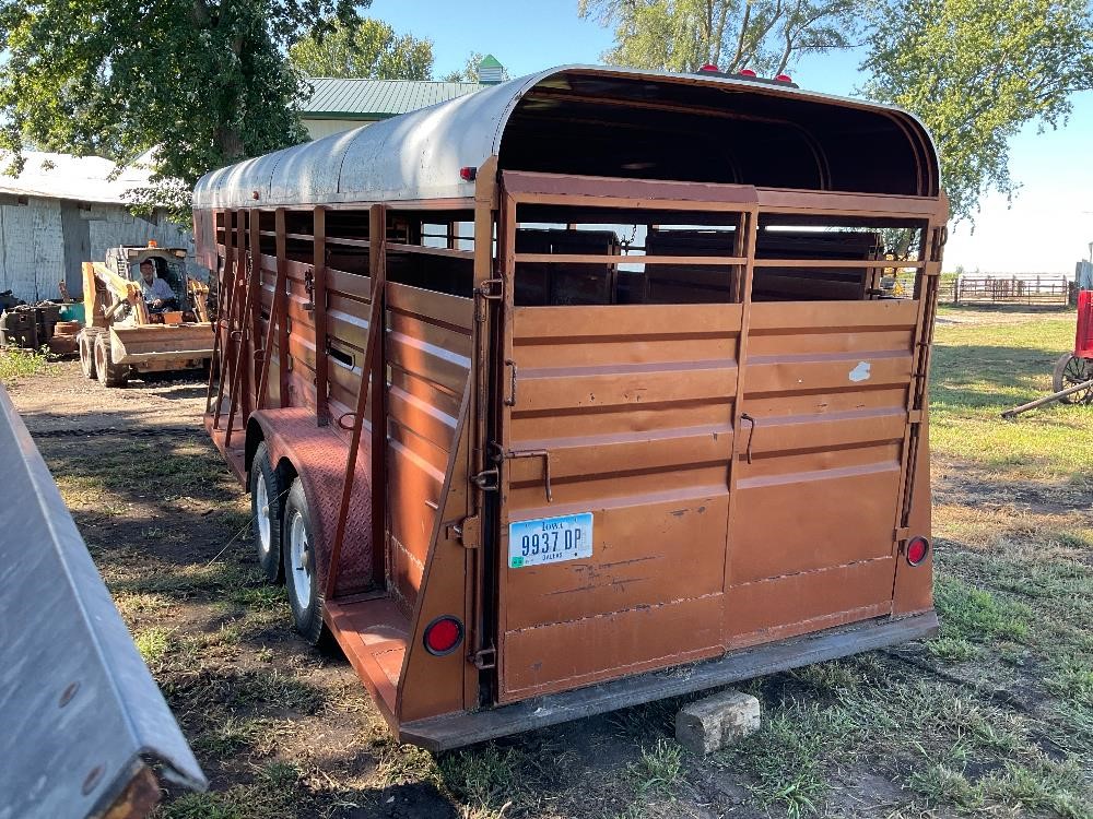 1976 Standard T/A Livestock Trailer BigIron Auctions