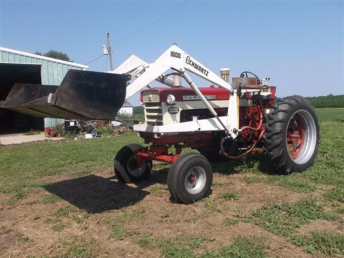 1958 International Farmall 560 Gas 2wd Tractor W Schwartz 1600 Loader Bigiron Auctions