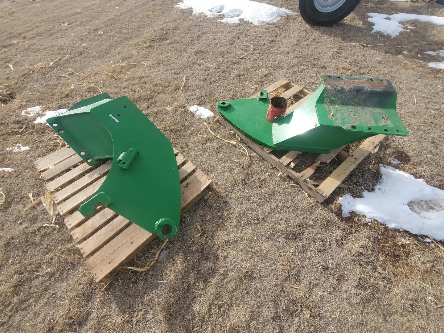 John Deere H480 Loader Brackets For IVT Transmission BigIron Auctions