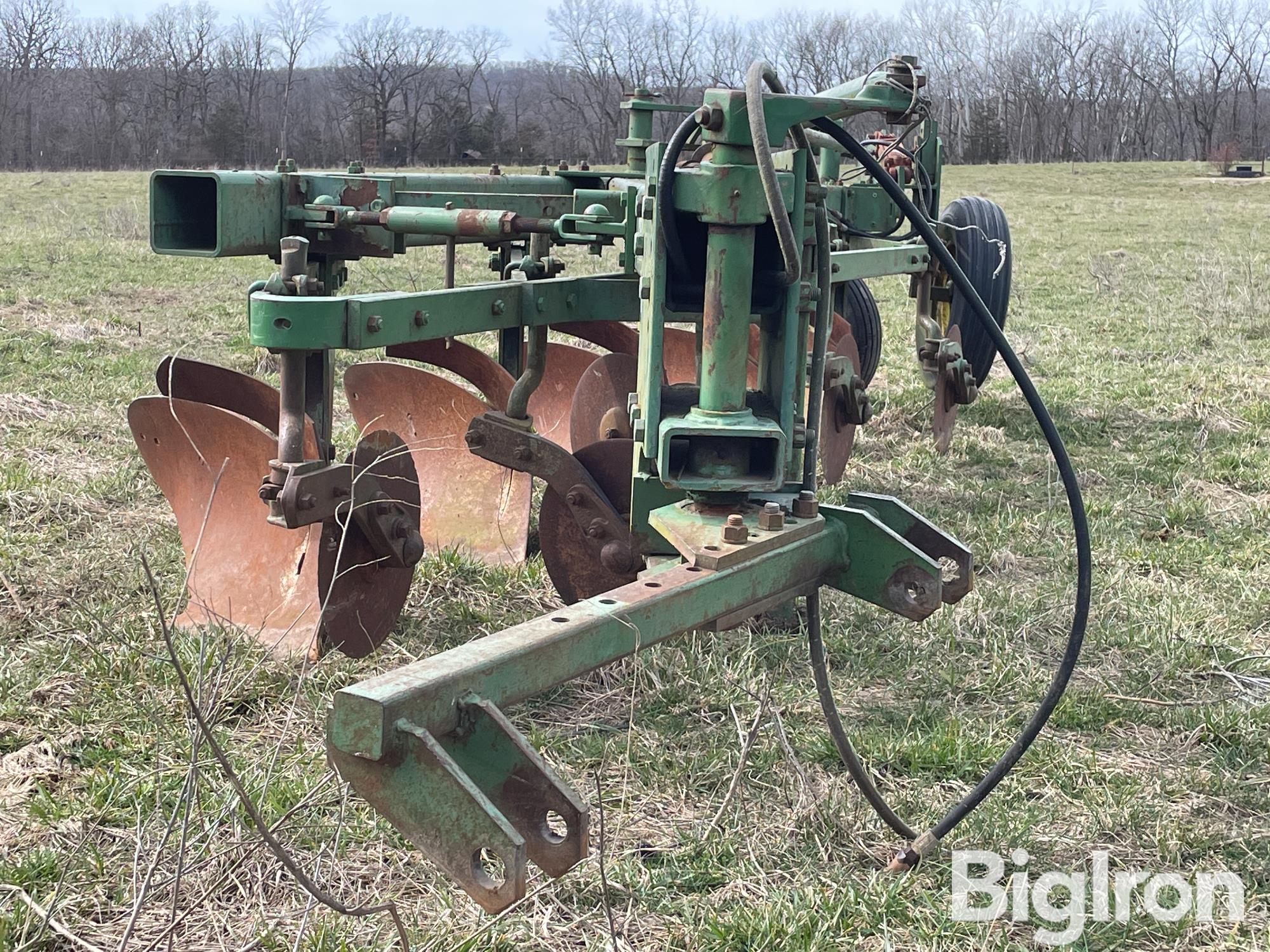 John Deere 1350-1450 5 Bottom Plow BigIron Auctions