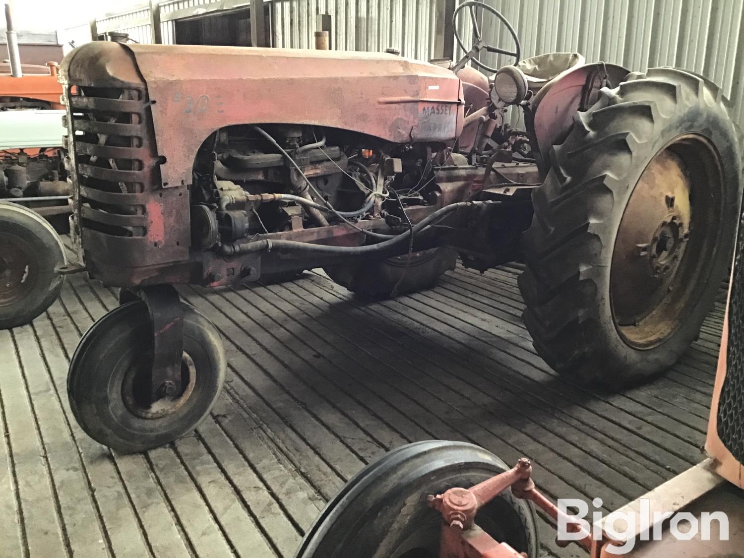 Massey Harris 30 2wd Tractor Bigiron Auctions