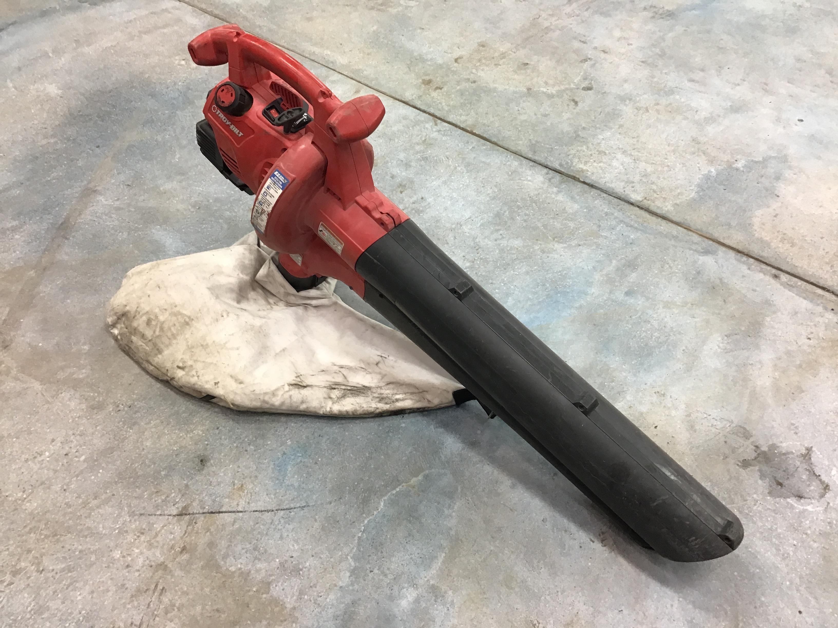 Troy-Bilt TB310QS Mulchinator Blower/Vac BigIron Auctions