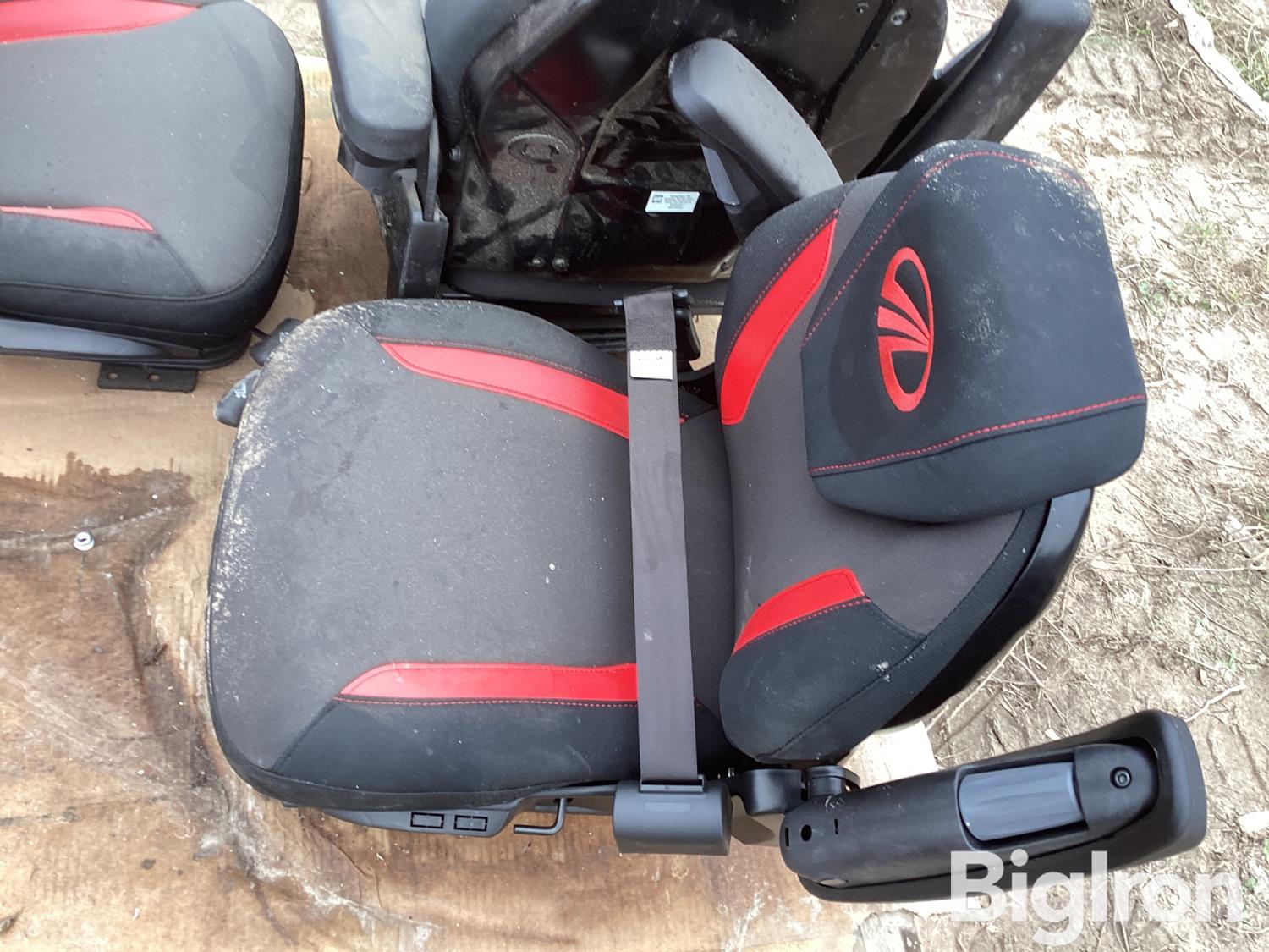 Mahindra Tractor Seats BigIron Auctions