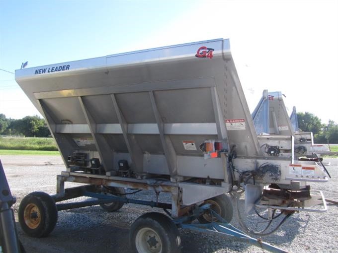 New Leader L3220G4-11 Fertilizer Spreader Box BigIron Auctions