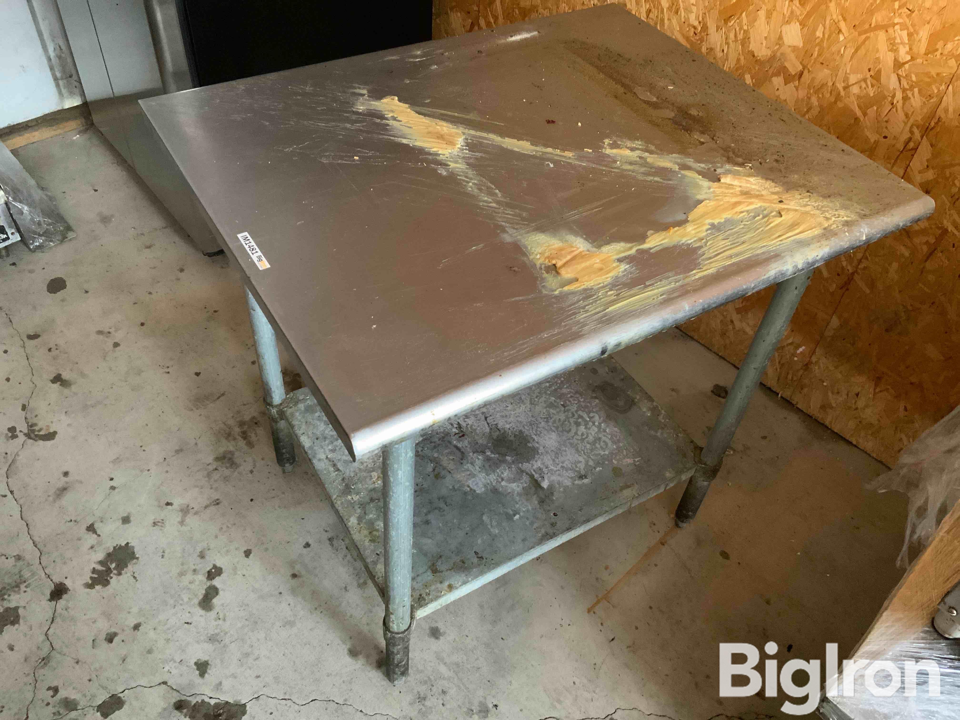 Stainless Steel Prep Table BigIron Auctions   Stainlesssteelpreptable 6 B7bb87eaee43438bac8b2eb97f6c0932 