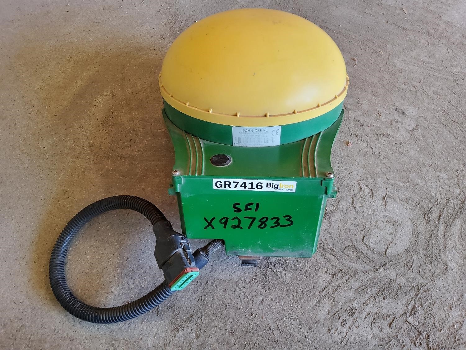 John Deere Starfire ITC Globe W/Mounting Bracket BigIron Auctions