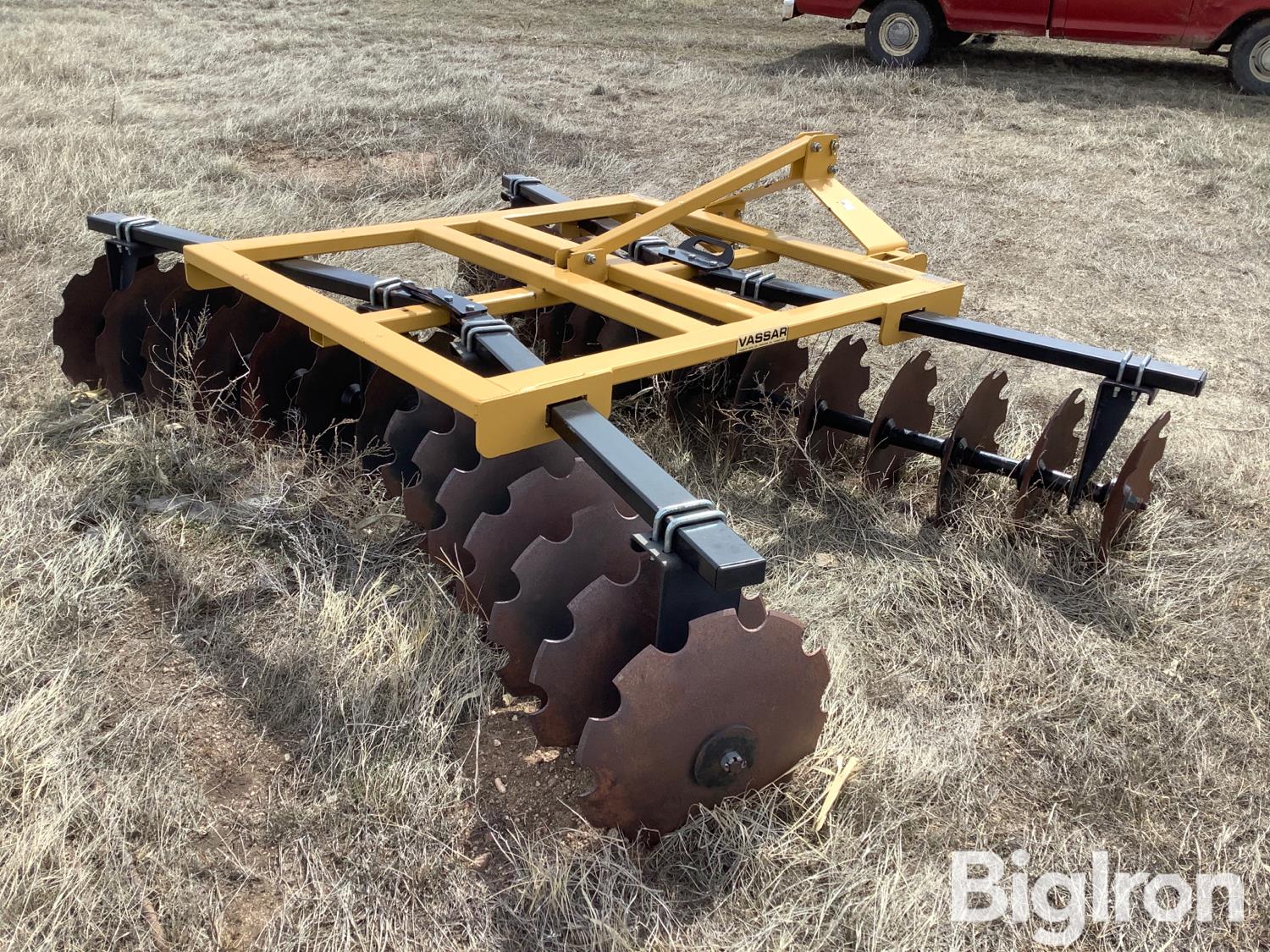 Vassar 9' Disk BigIron Auctions