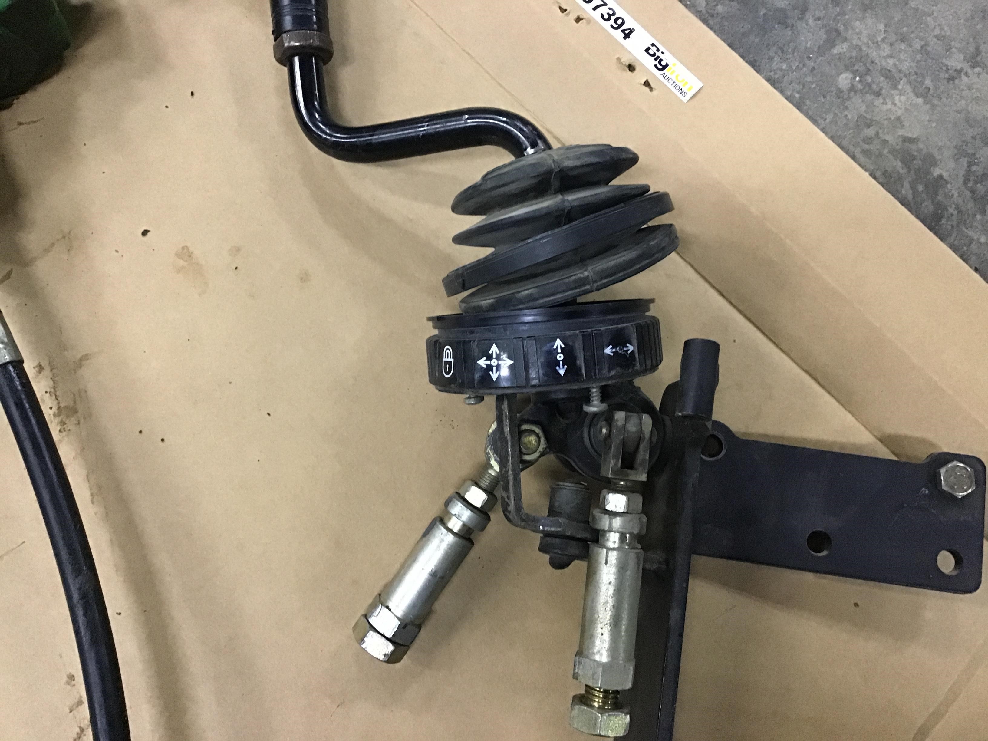 John Deere Hydraulic Loader Valves & Joystick Control BigIron Auctions