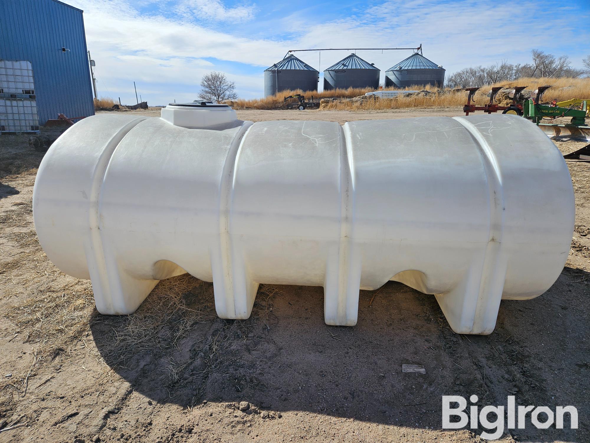 1500 Gallon Poly Tank Bigiron Auctions 6246