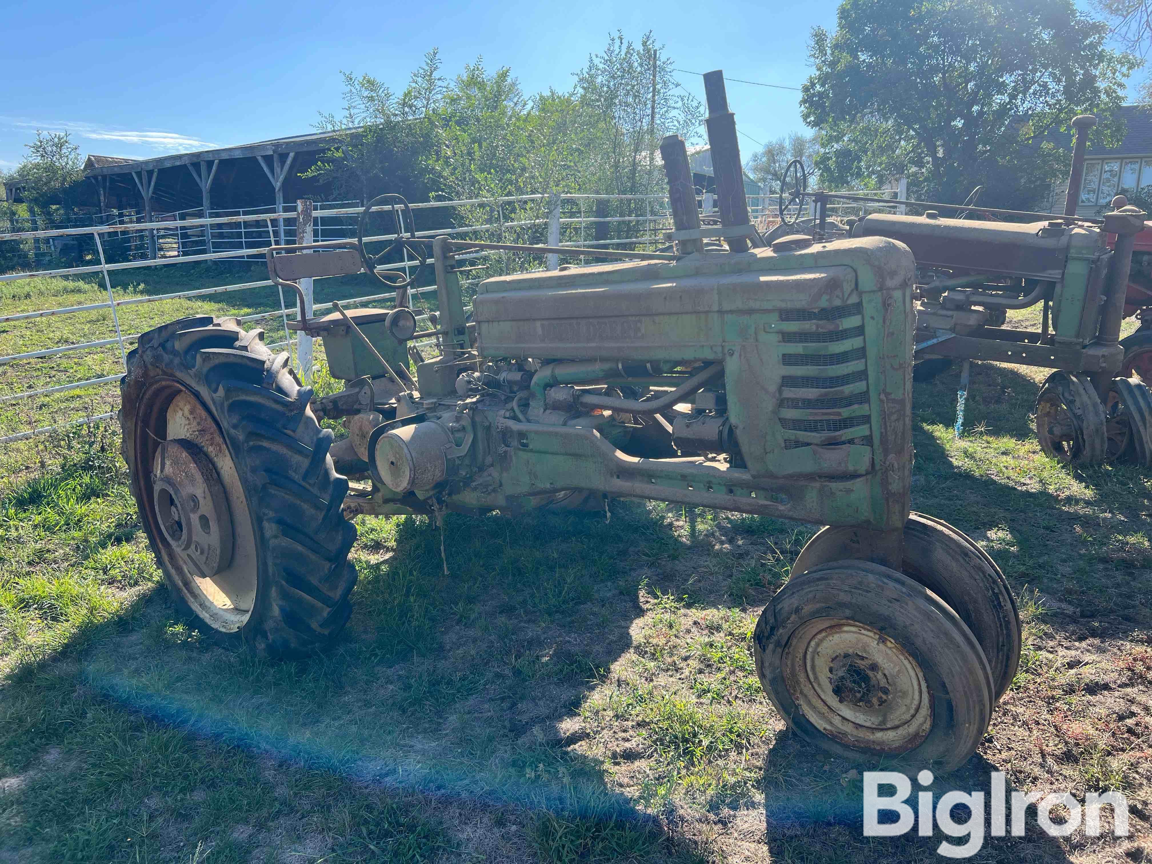 1948 John Deere B 2WD Tractor BigIron Auctions