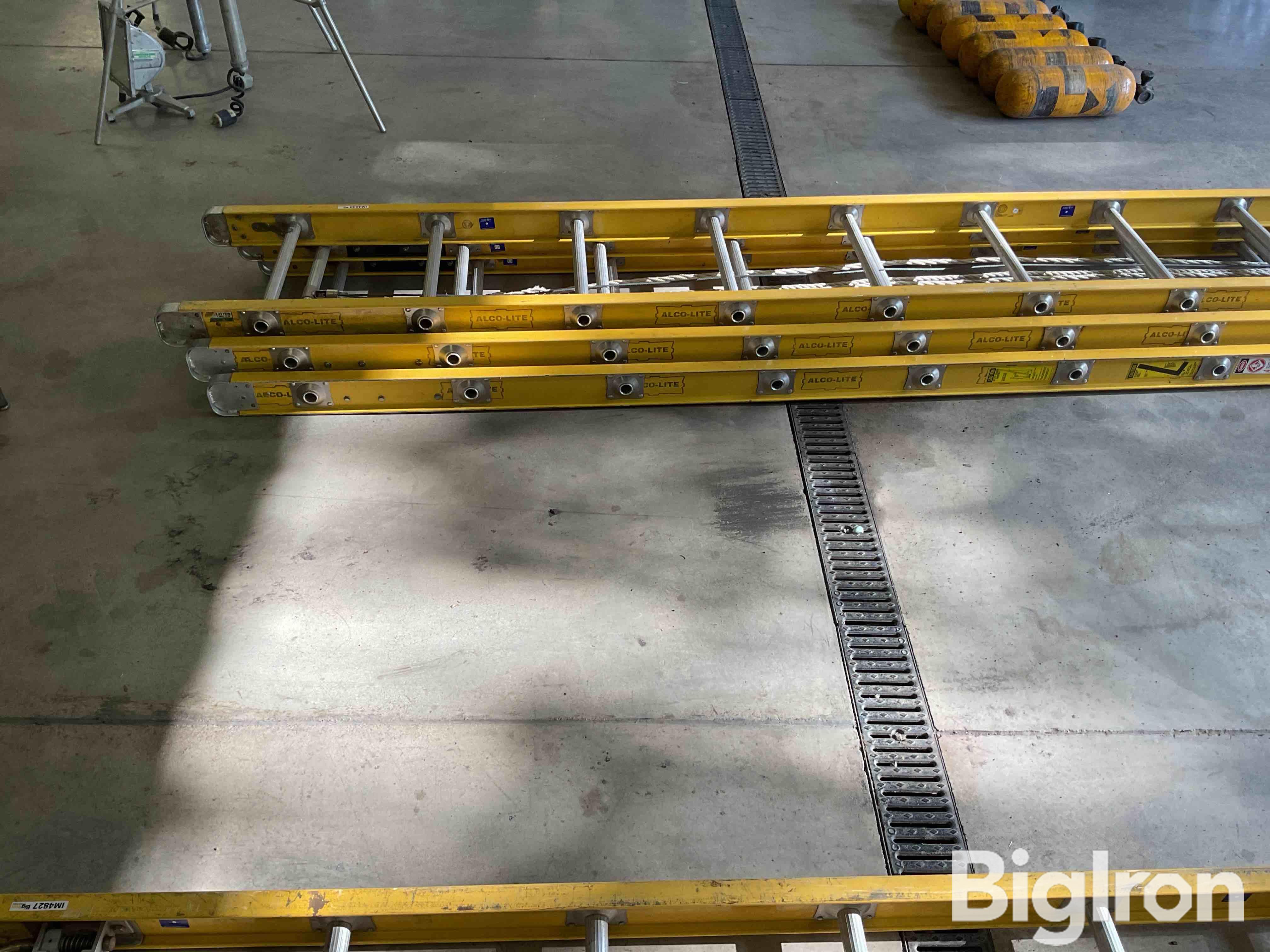 Alco-Lite 35' Triple Extension Ladder BigIron Auctions