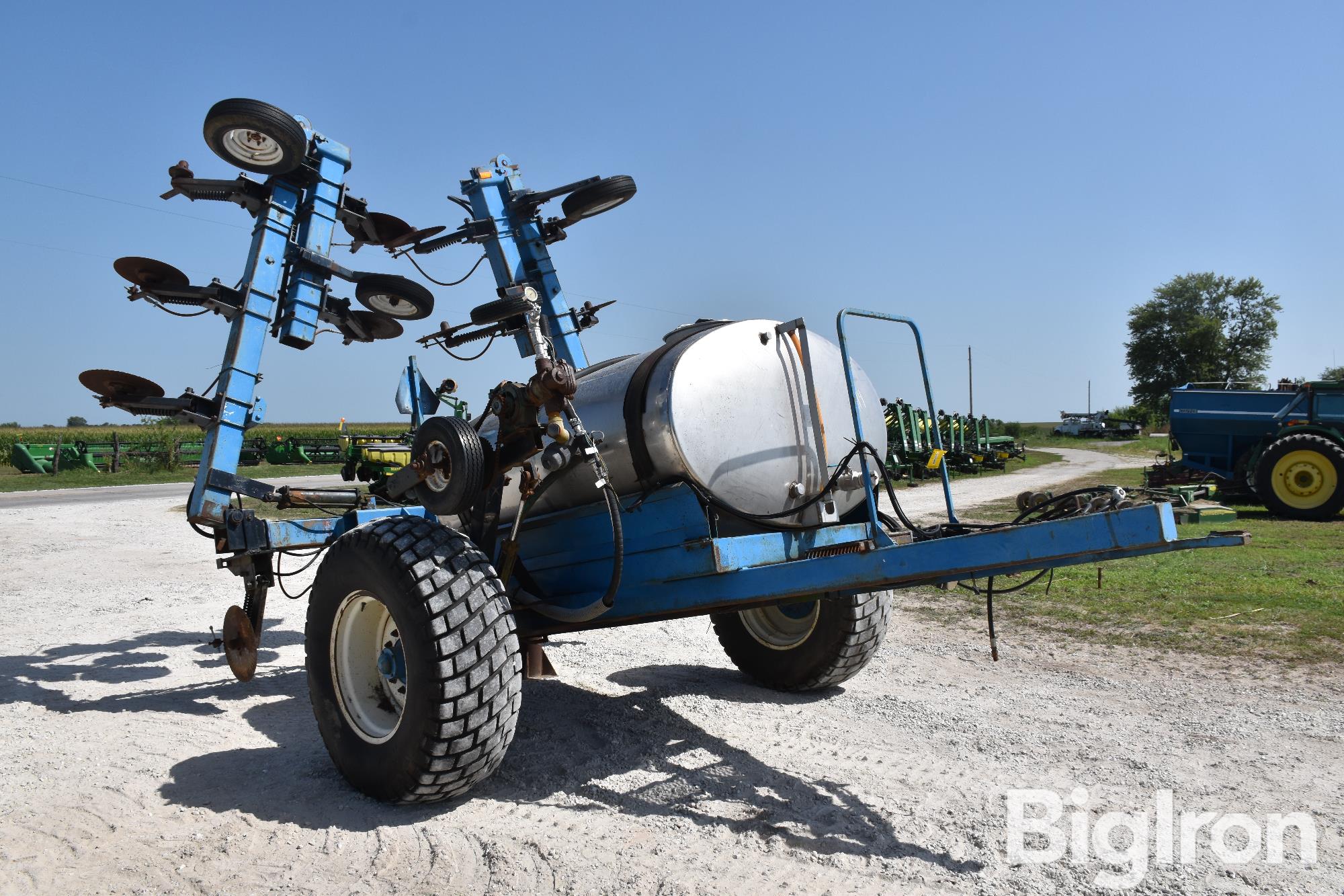 Progressive 15-knife Liquid Applicator BigIron Auctions