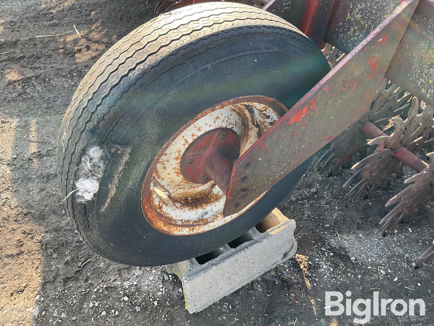 International 8r30” 3-pt Rotary Hoe Bigiron Auctions