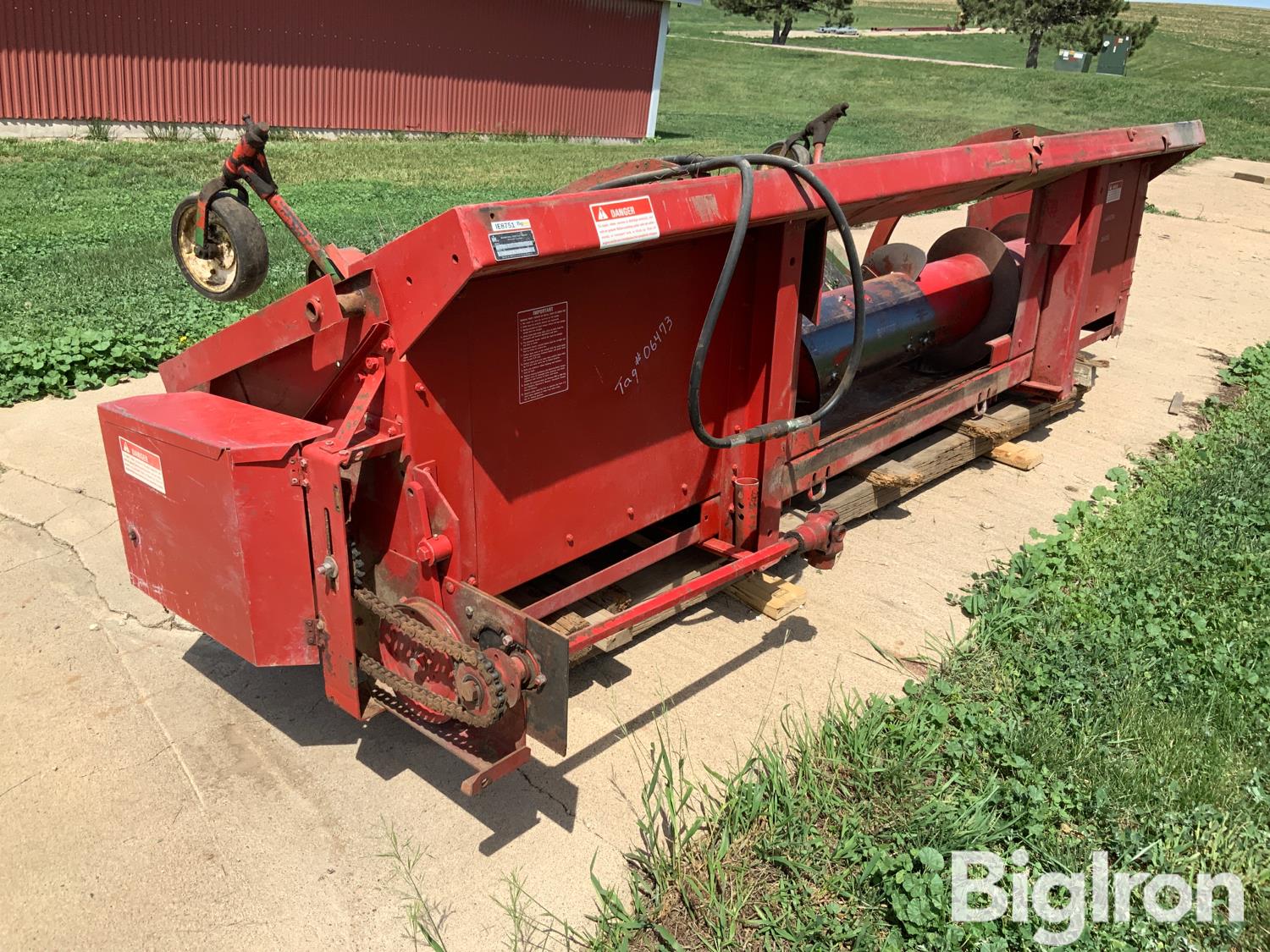 International 810 Retrofitted Pickup Head BigIron Auctions