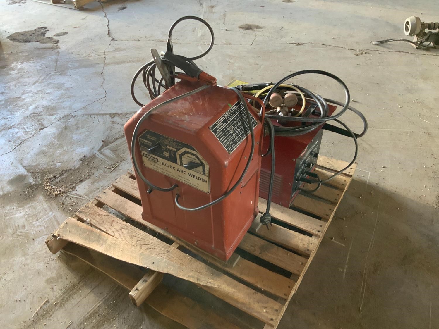 Lincoln Electric / Century Stick Welder/MiG Wire Feed Welder BigIron ...