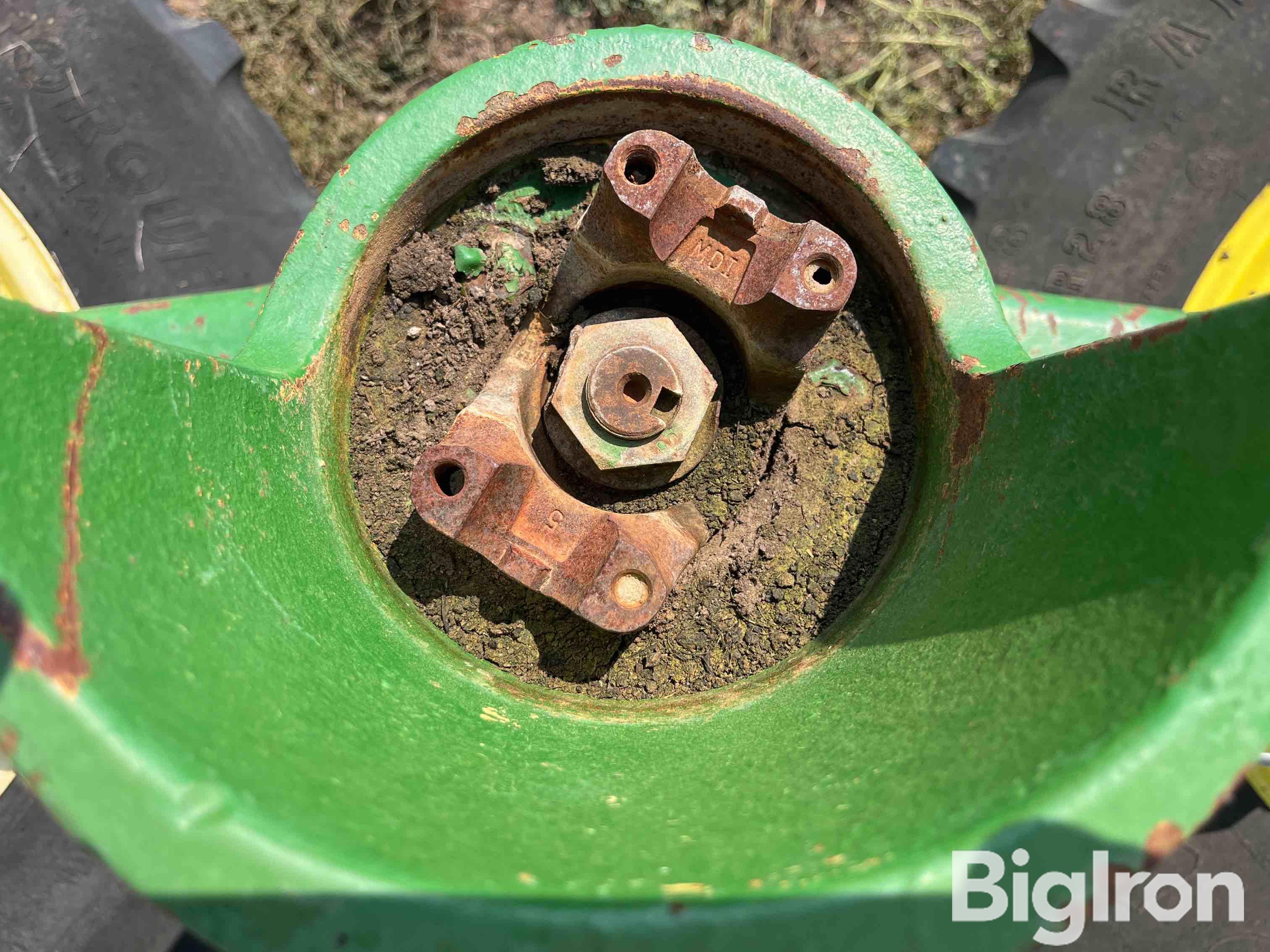 John Deere Mfwd Front Axle Bigiron Auctions 4286