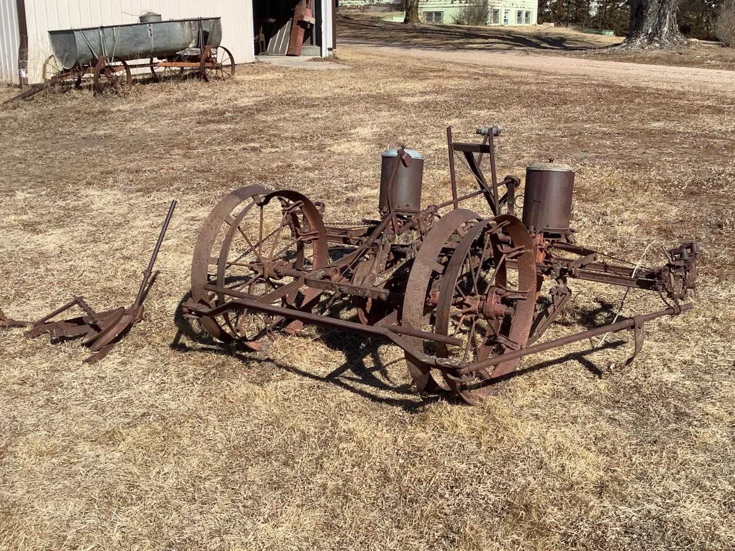 International 2 Row Planter BigIron Auctions