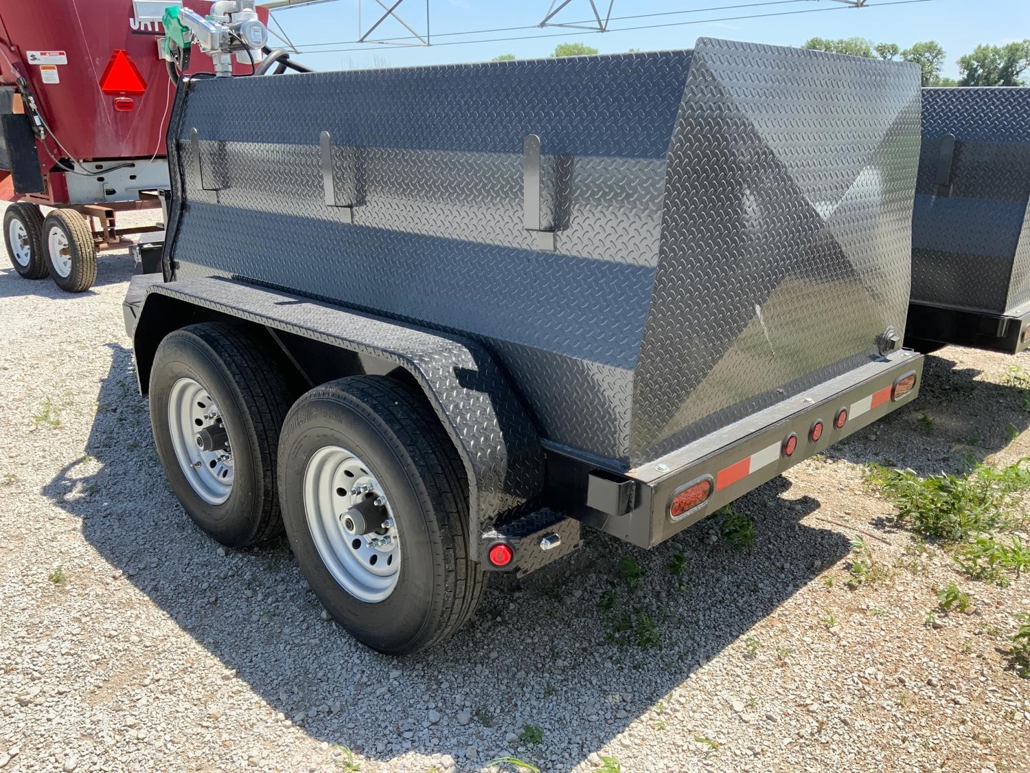 2022 DH 750 Gallon T/A Fuel Trailer BigIron Auctions