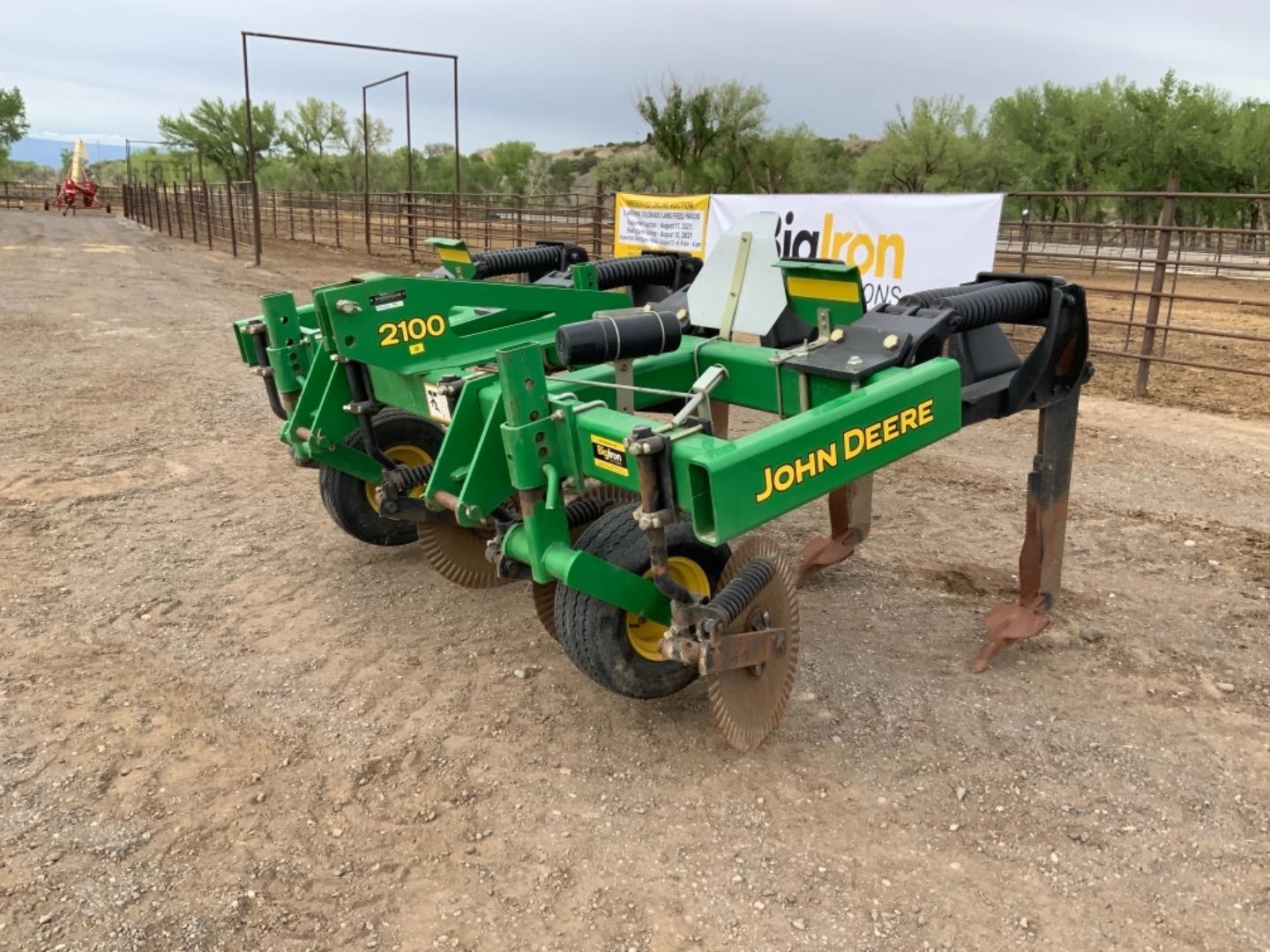 John Deere 2100 Min Till Ripper Bigiron Auctions 3272