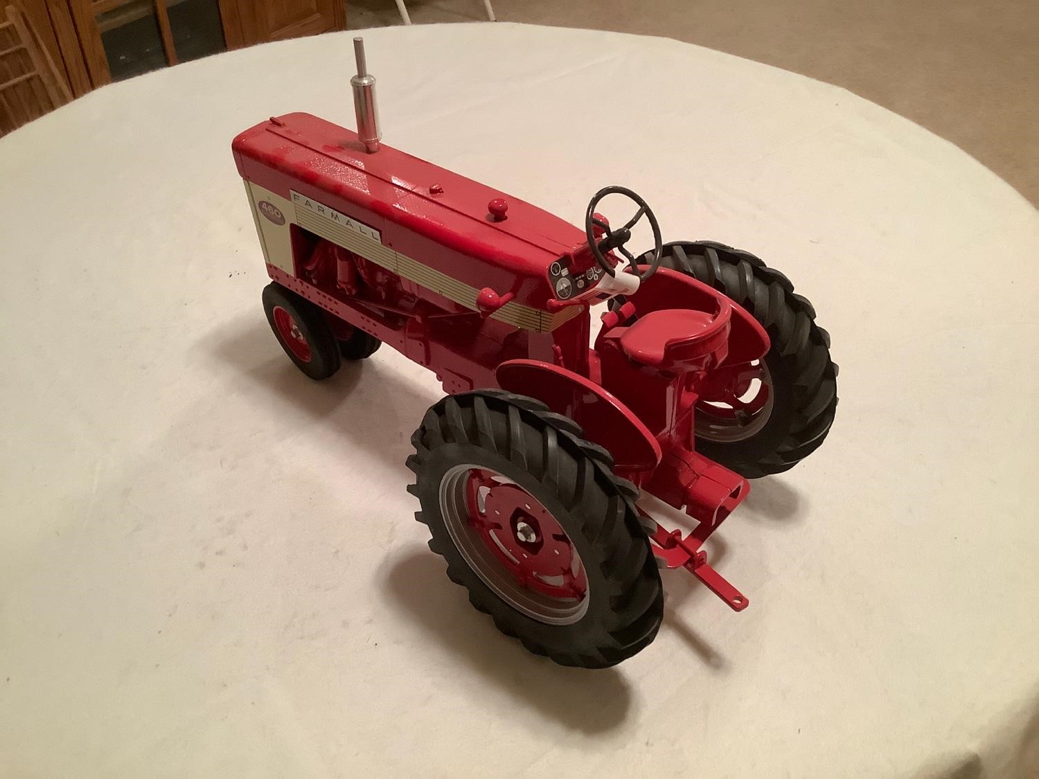 Farmall 460 1/8th Scale Toy Tractor BigIron Auctions