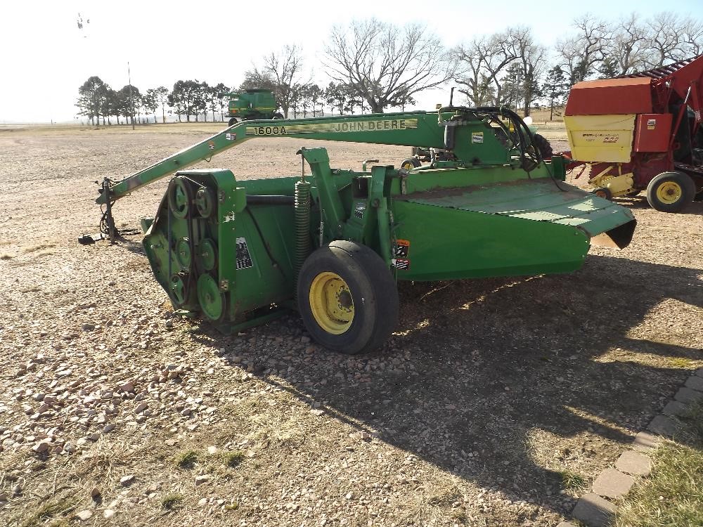 John Deere 1600A MoCo Pull-Type Windrower BigIron Auctions