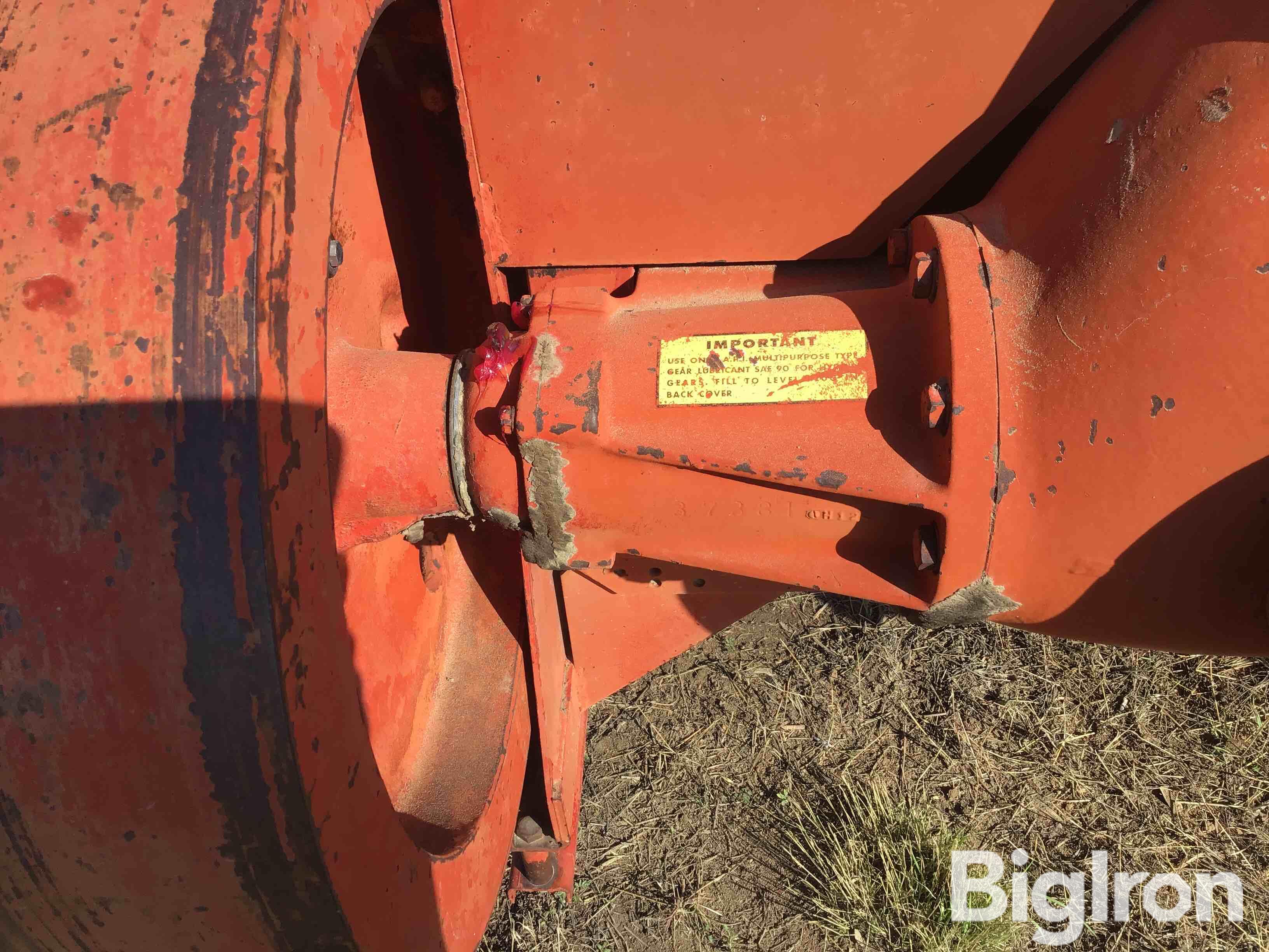 New Holland 282 Small Square Baler BigIron Auctions