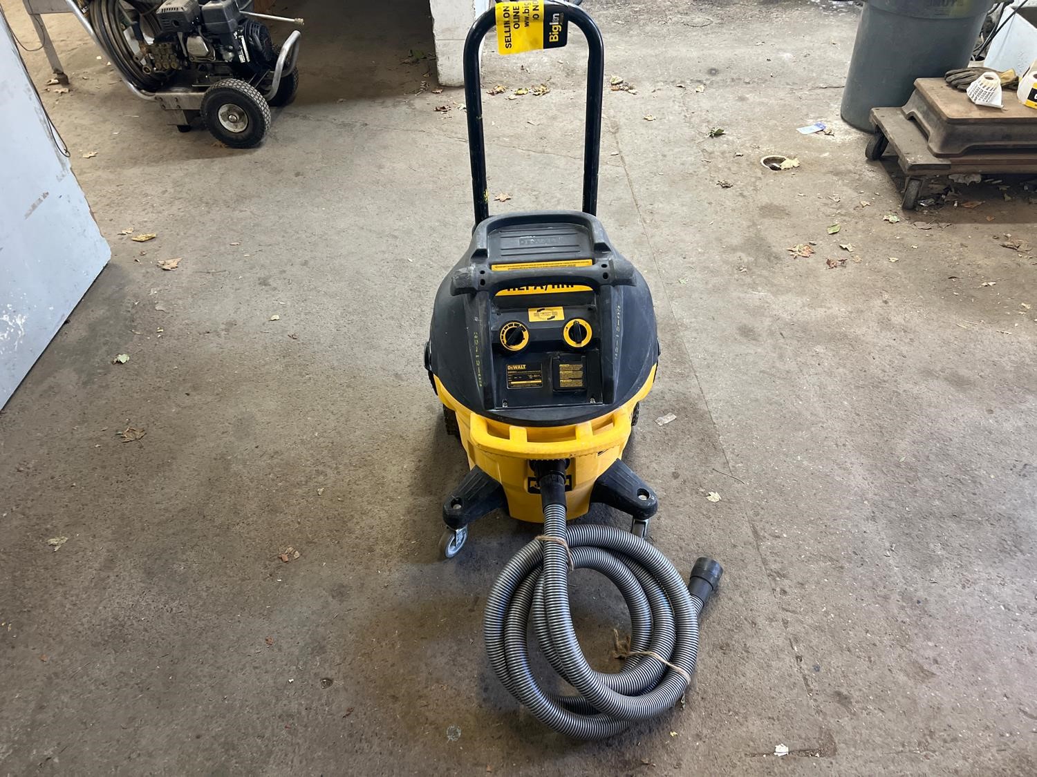 Dewalt DWV012 Vacuum BigIron Auctions