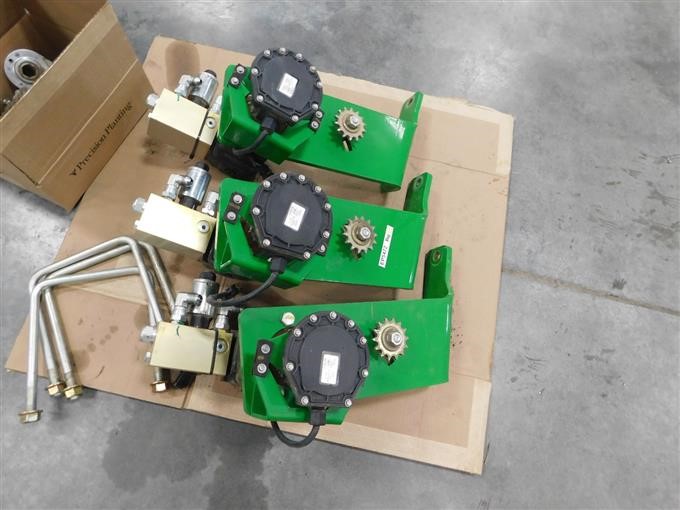 2016 John Deere Hydraulic Planter Drive Motors BigIron Auctions