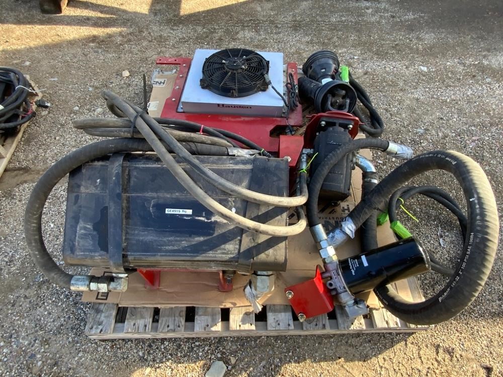 Case IH PTO Driven Hydraulic Power Pack From 1260 Planter BigIron Auctions