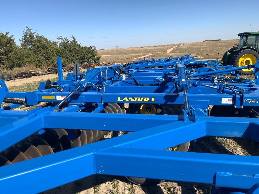 2017 Landoll 7431-33 VT Plus Vertical Tillage BigIron Auctions