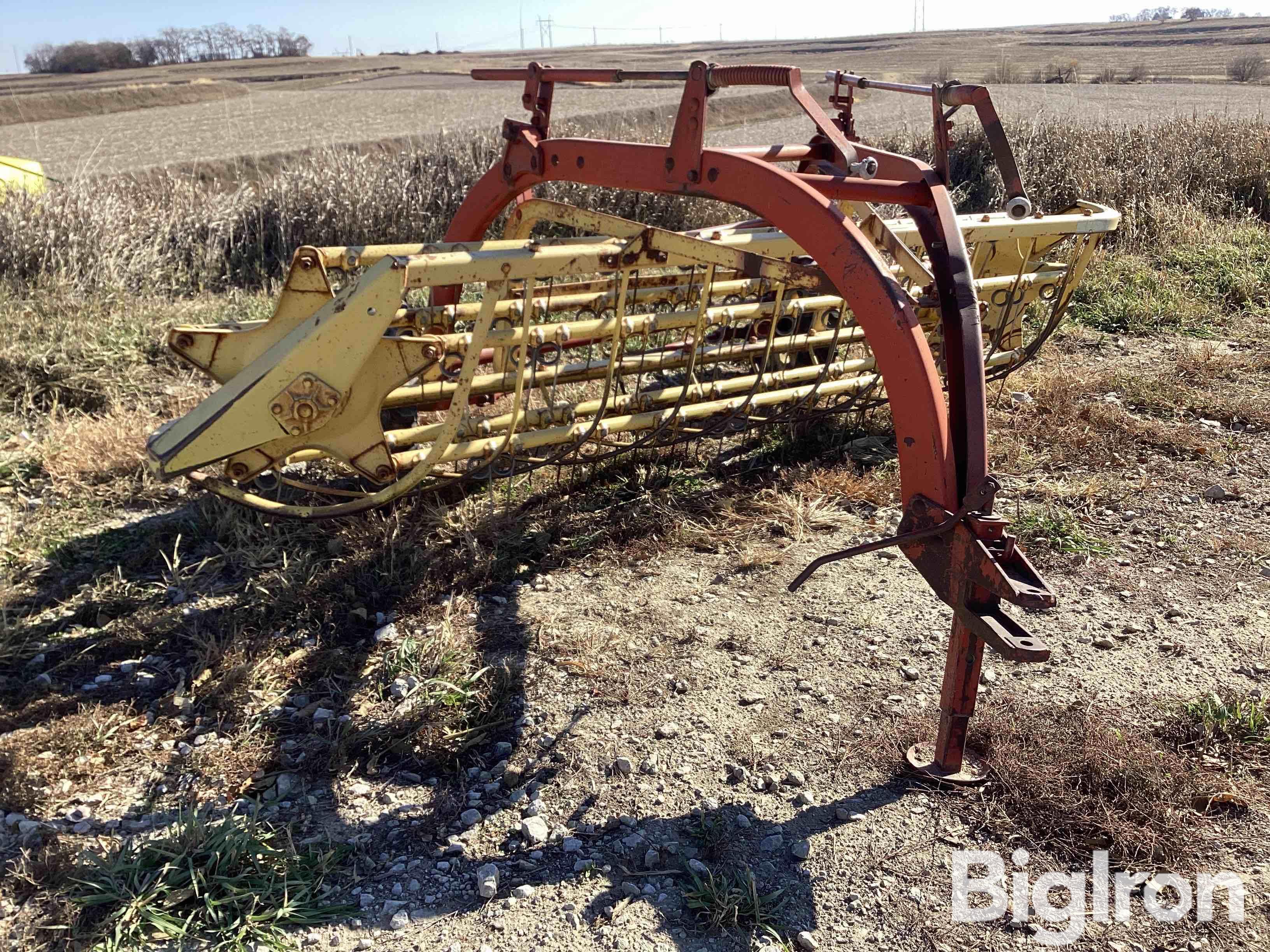 1985 New Holland 256 Rake BigIron Auctions