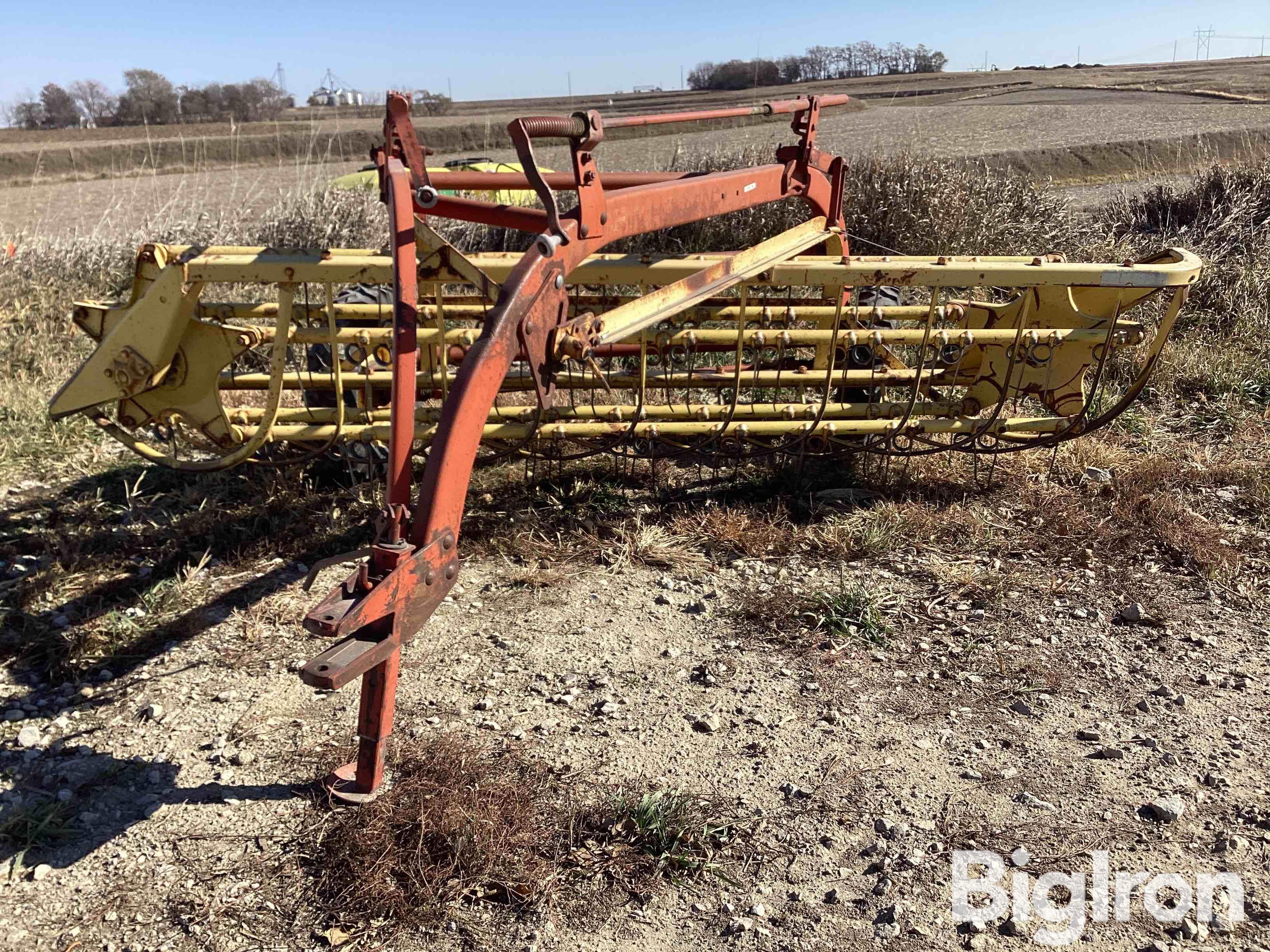 1985 New Holland 256 Rake BigIron Auctions