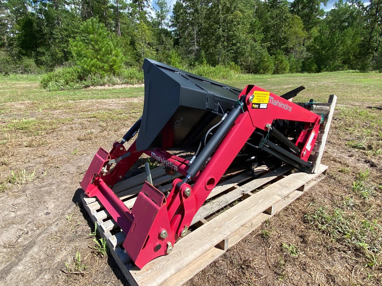 Mahindra 4550-4L Loader W/71