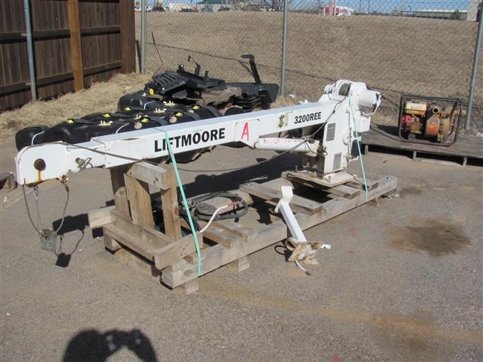 LiftMoore 3200 REE Truck Crane BigIron Auctions