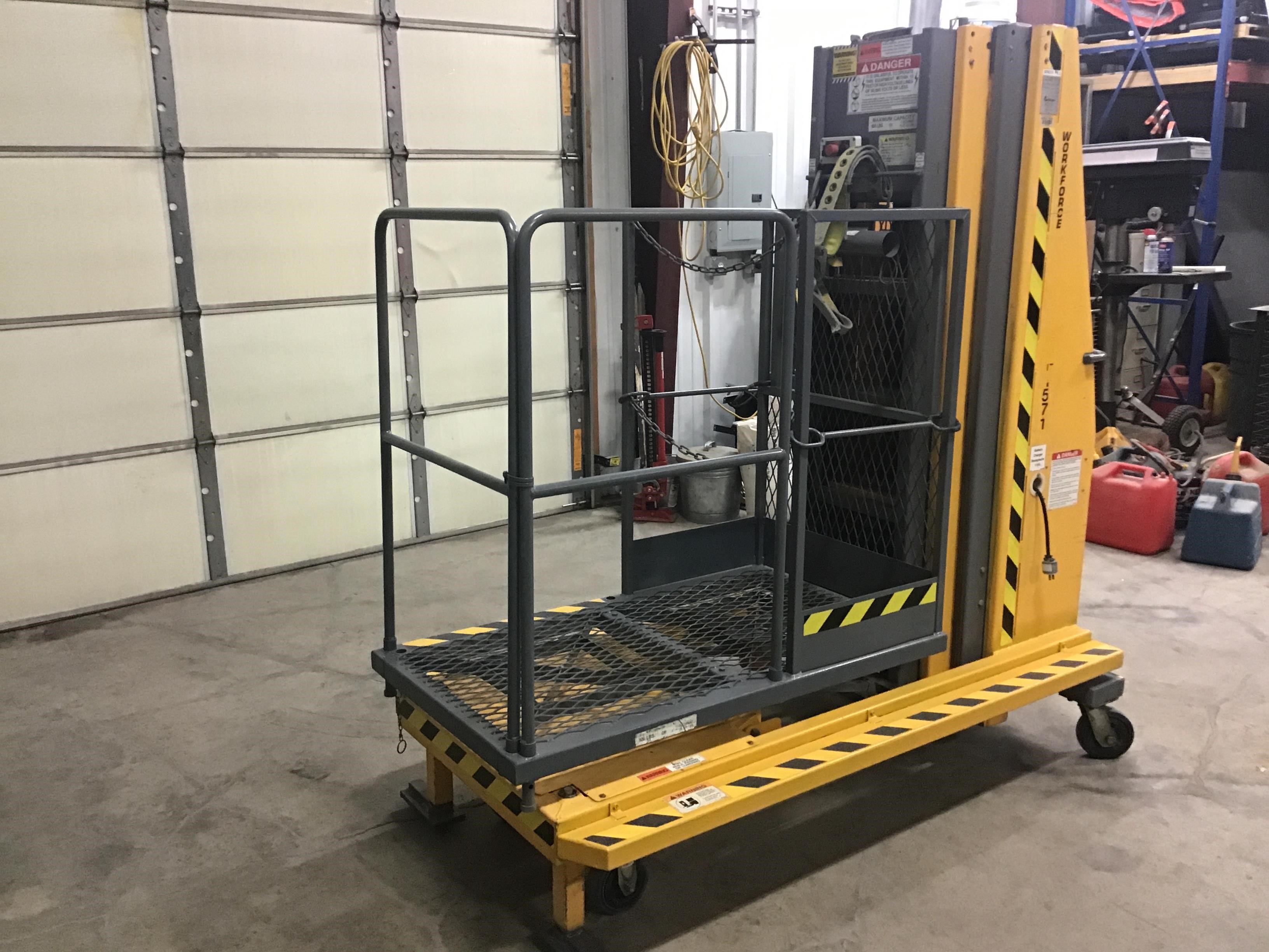 2002 Bil-Jax Workforce XLT-1571 DC Electric Hydraulic Lift Platform ...